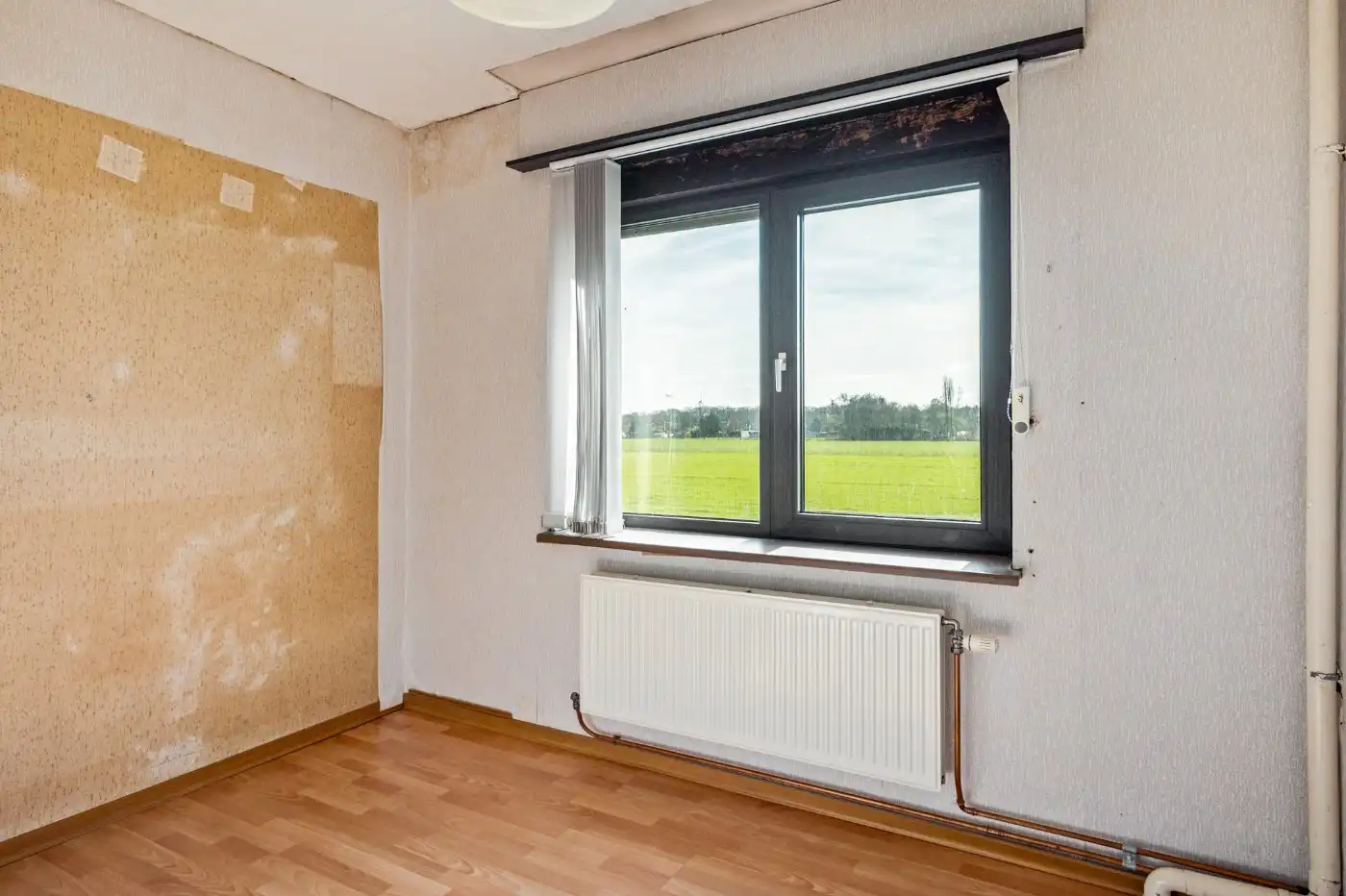 Op te frissen HOB met 3 slpk., garage en tuin foto 18