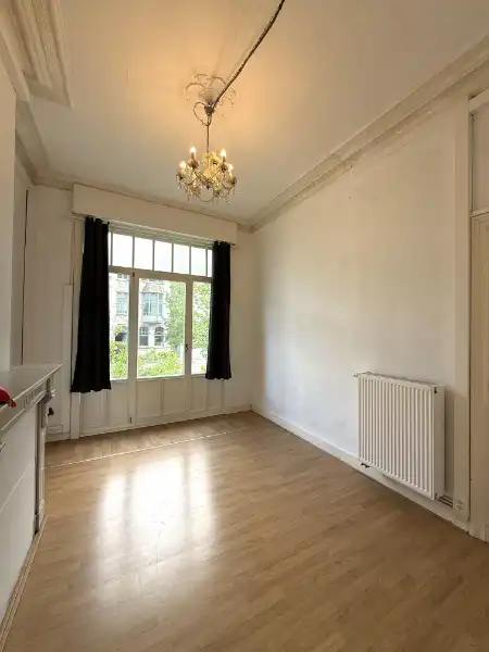 1-slaapkamerappartement in herenwoning vlakbij Sint-Pietersstation foto 7