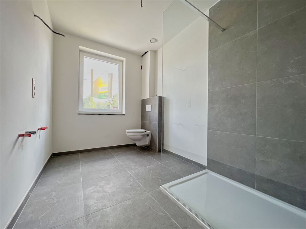 Topper! Prachtige, lichtrijke woning met zonnige tuin! foto 10