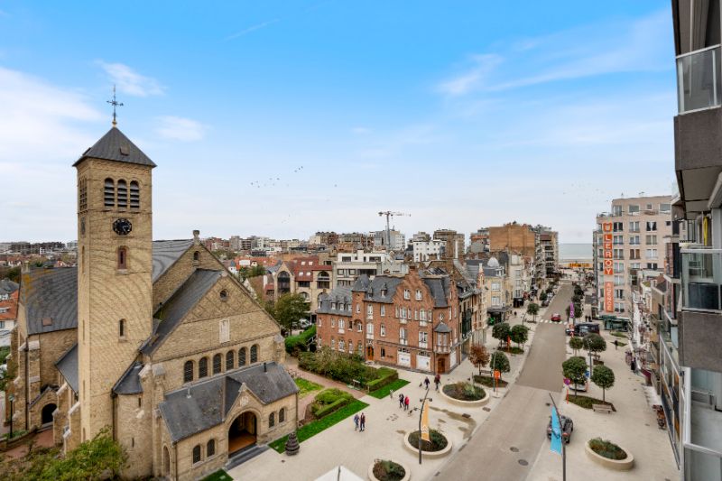 STIJLVOL EN HEDENDAAGS 3-SLAAPKAMERAPPARTMENT MET HOOGWAARDIE AFWERKING MET ZICHT OVER DE DUMONT WIJK EN ZEEZICHT foto 18