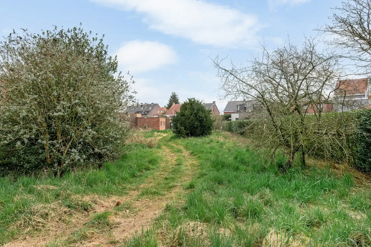 Bouwgrond van 885 m² voor open bebouwing, centraal gelegen in Lint foto 4