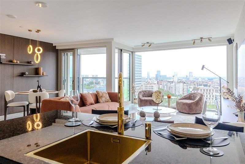 luxe1 SLPK appartement op grote hoogte in de Antwerp Tower foto 4
