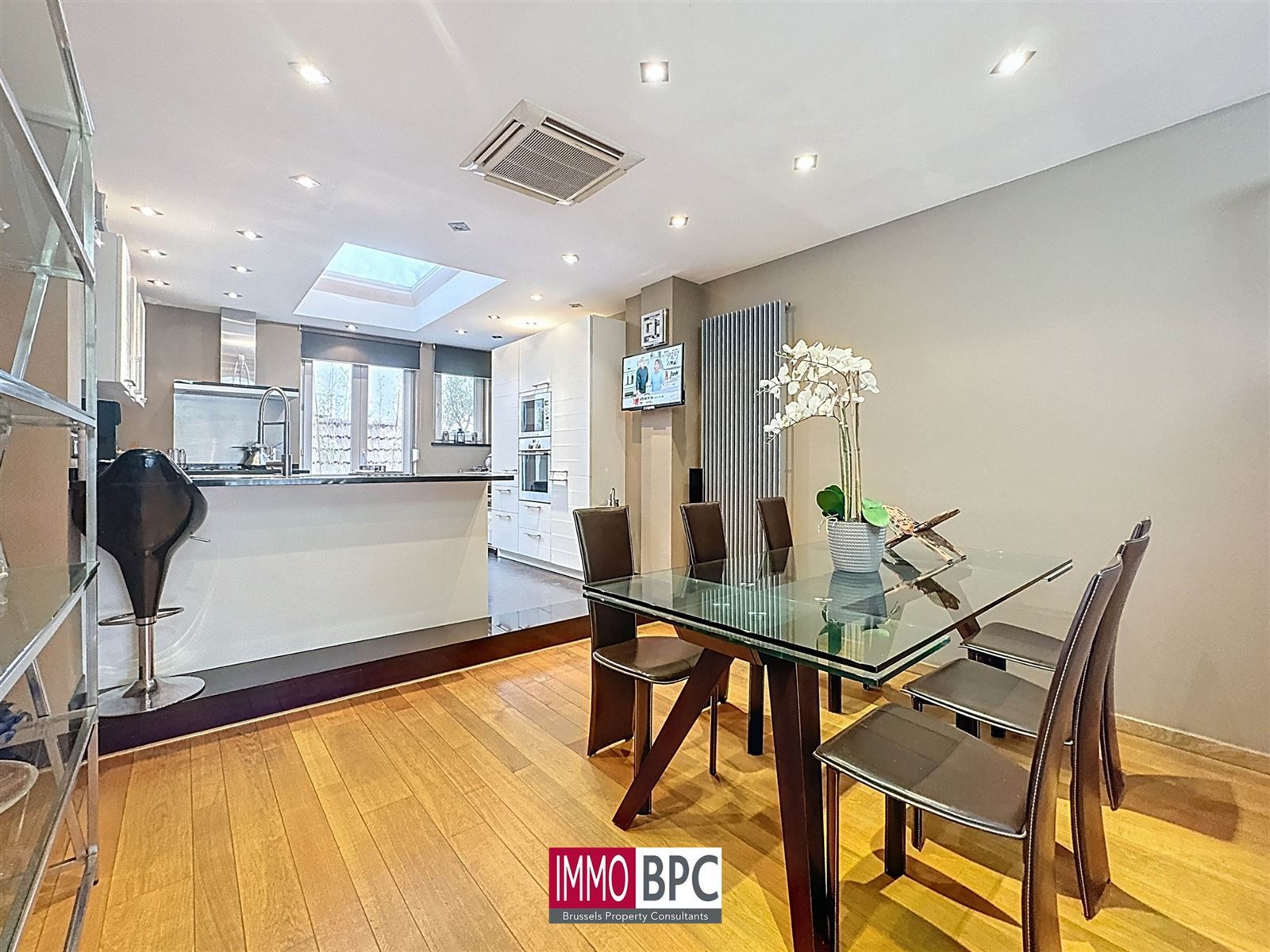 Huis - Vrij beroep foto 12