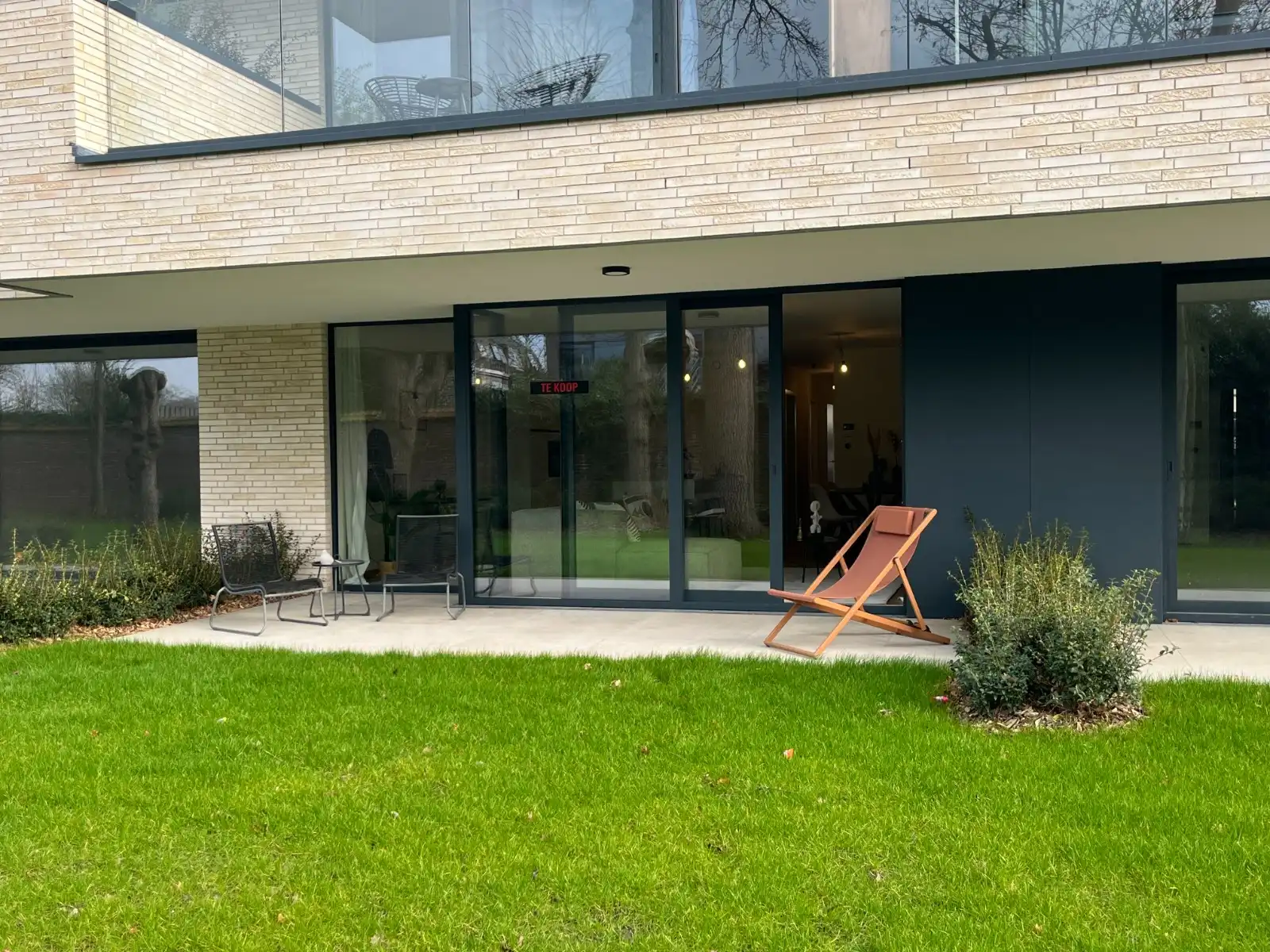 Residentiële villa-appartementen in centrum Waregem foto {{pictureIndex}}