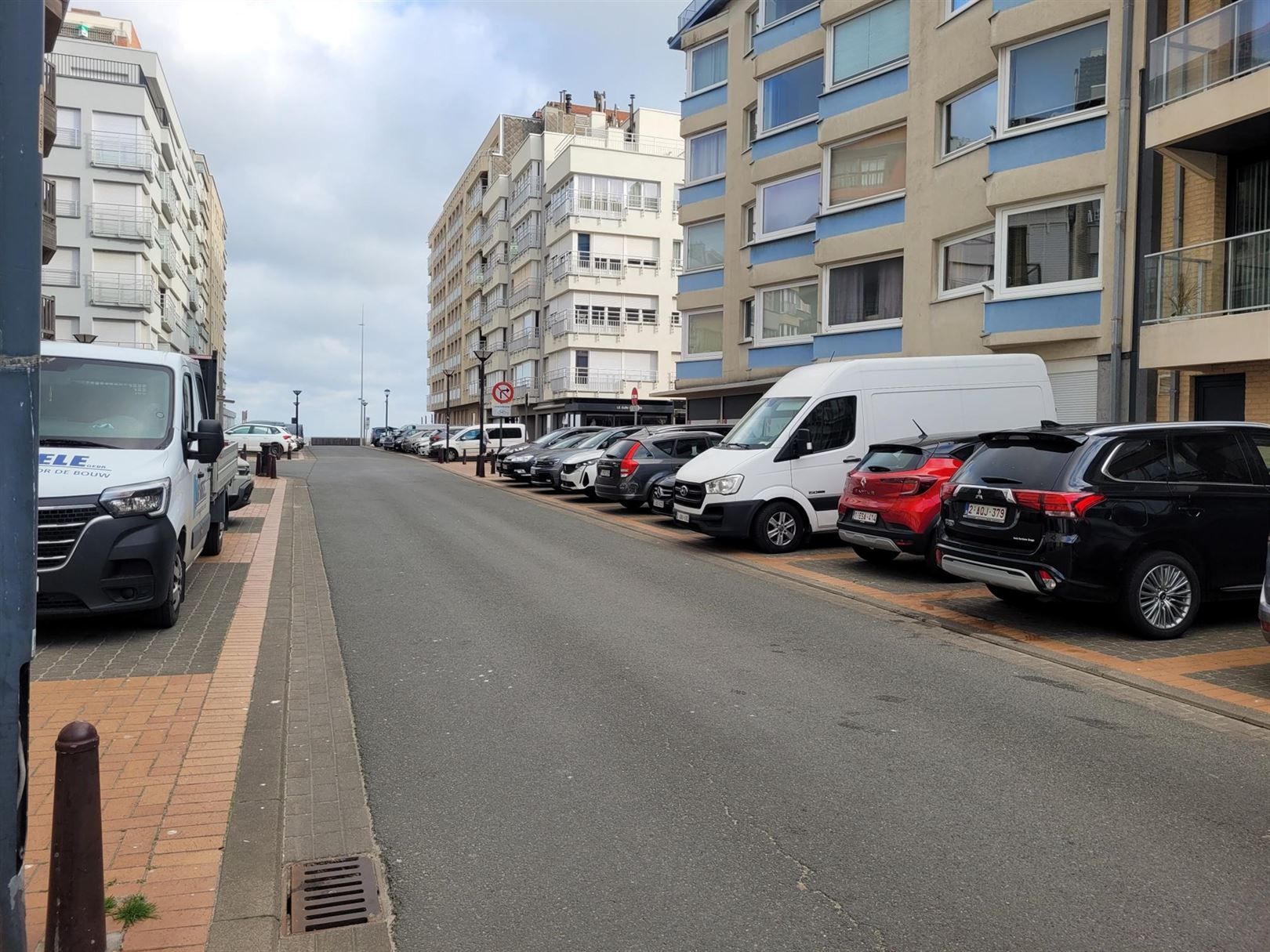 Gesloten garage box in Westende Bad foto 4