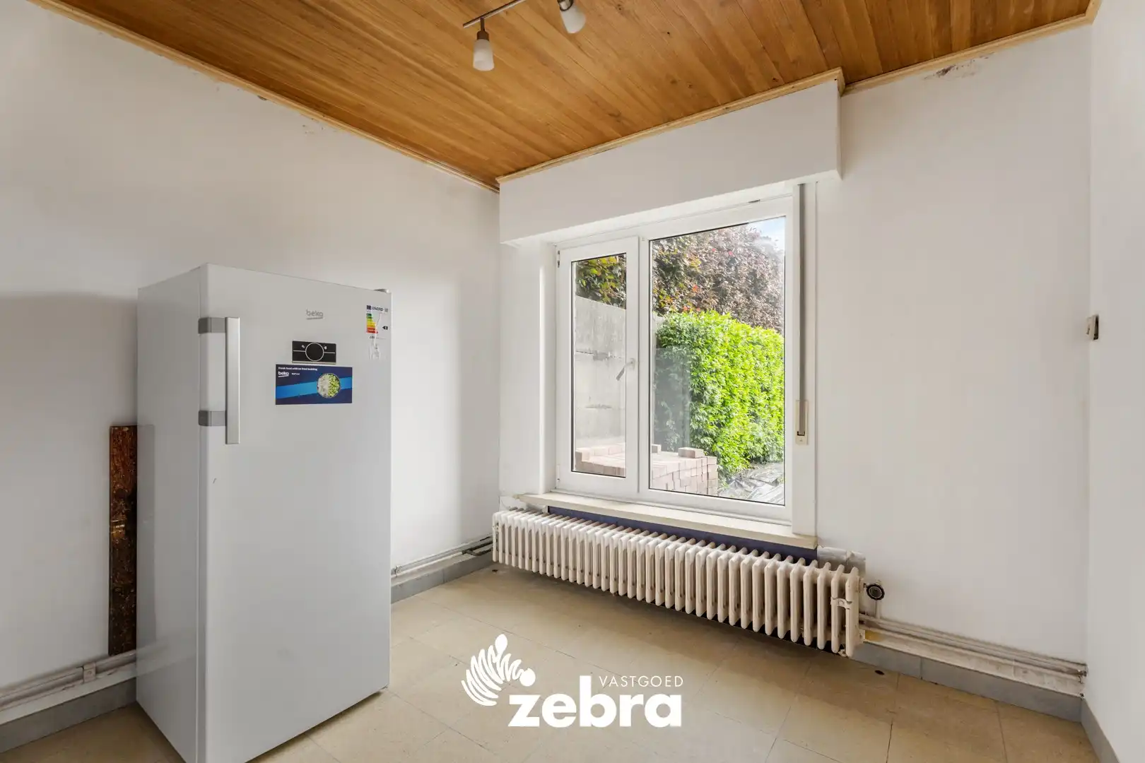 Gelijkvloers appartement met drie slaapkamers, tuin en garage te Tielt! foto 10