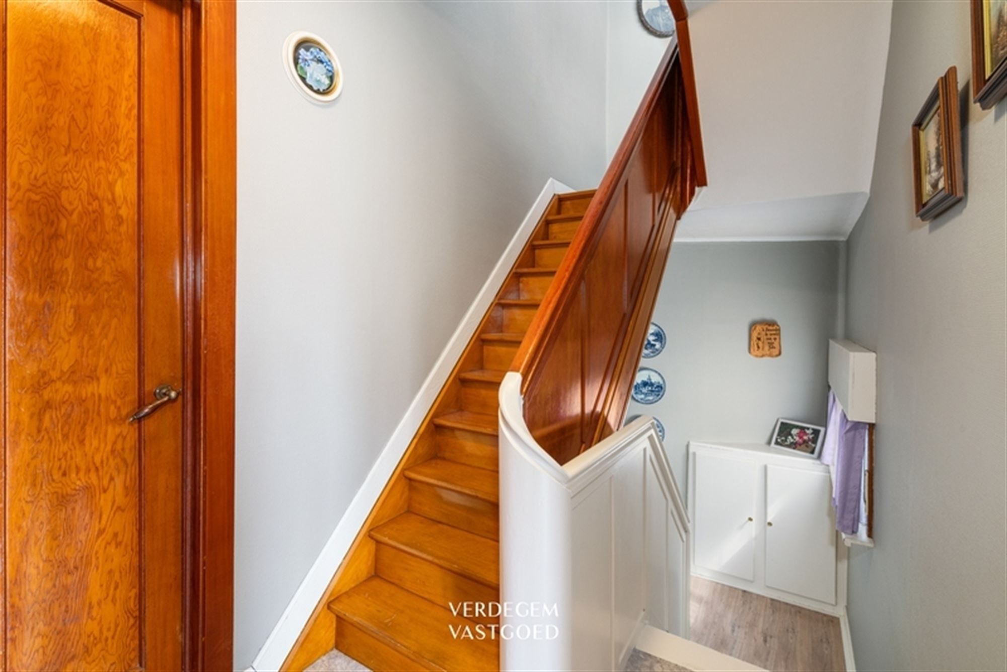 Karaktervolle woning met 3 slaapkamers en loods van 108m² foto 11
