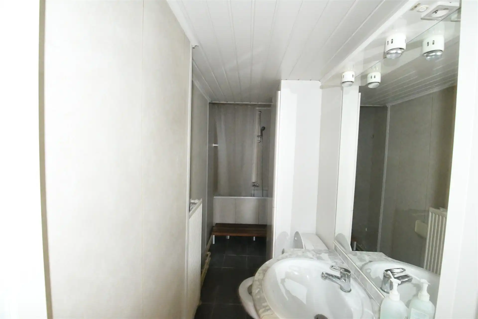 Charmant appartement in het centrum van Brussel.  foto 5