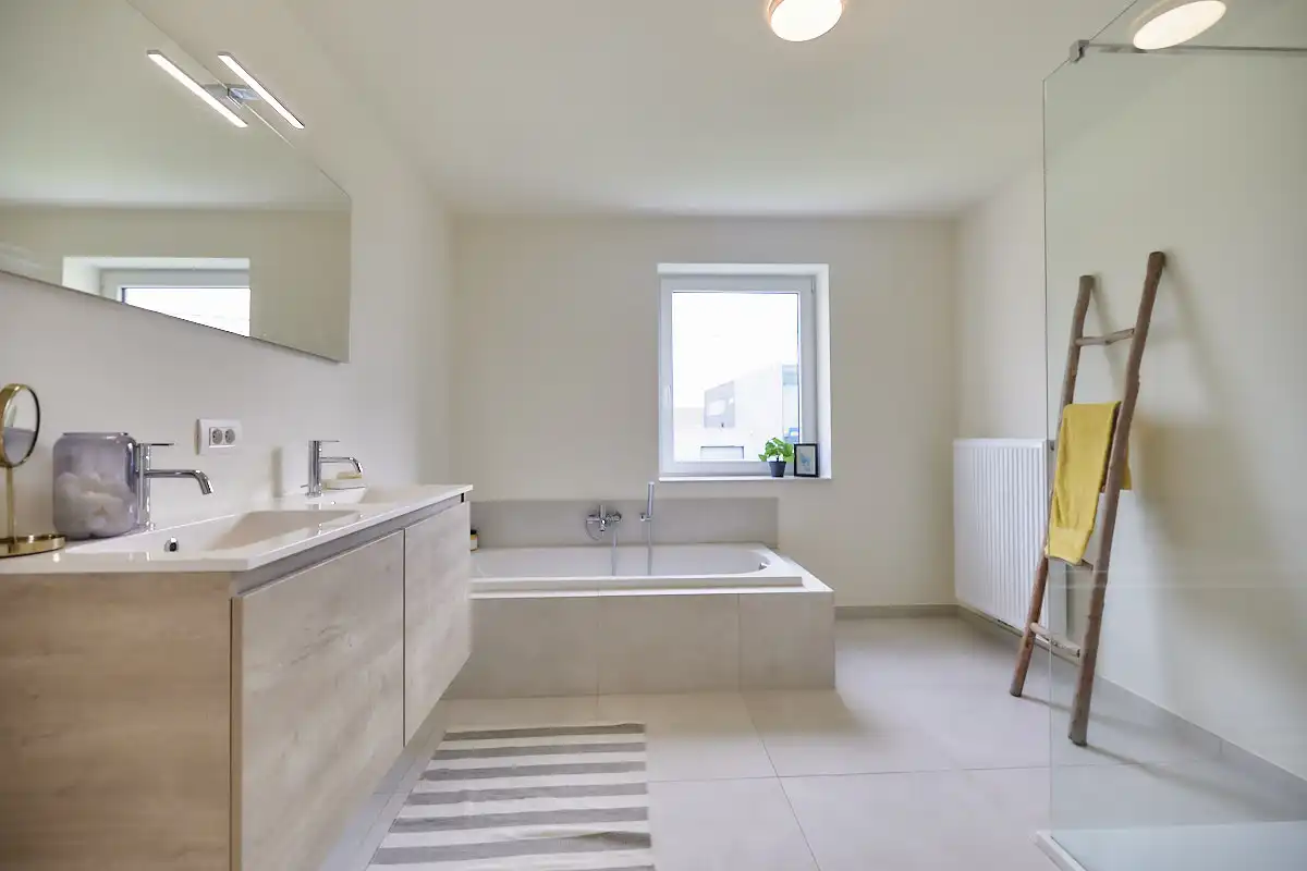 Lichtrijke landelijke nieuwbouwwoningen te Roeselare foto 6