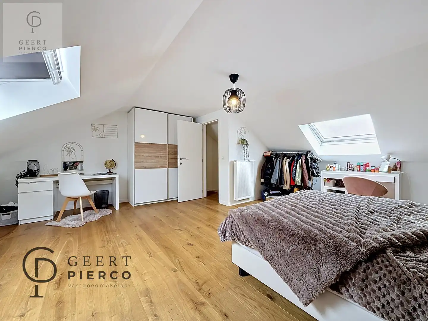 Ruimtelijke woning op een toplocatie foto 34