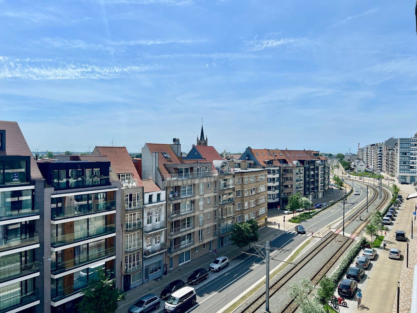 Zonnig appartement met 2 slaapkamers nabij de Zeedijk! foto 16