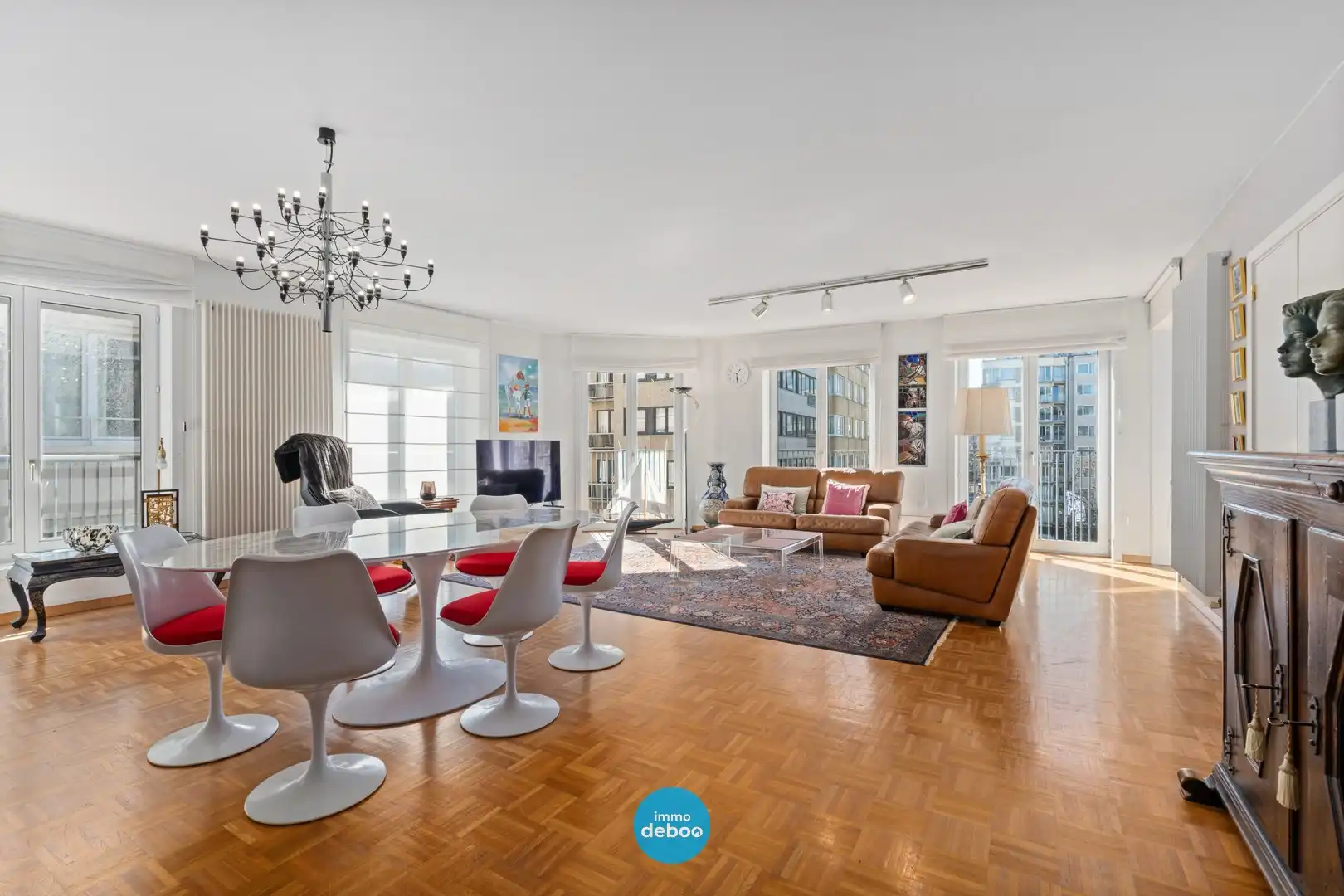 Woonppartement (158m2!) op topligging aan het Marie Joséplein foto 3