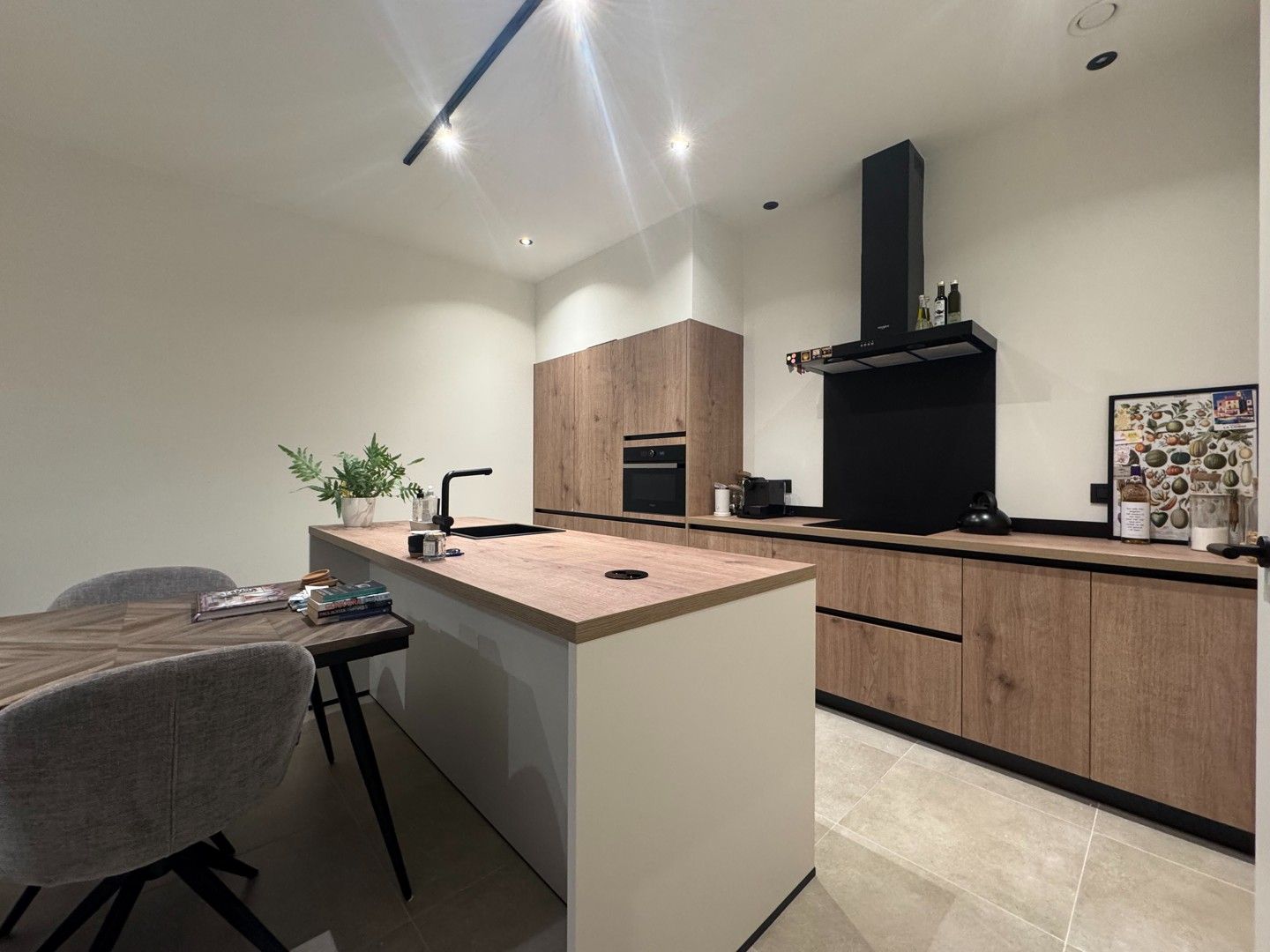 Gelijkvloers appartement met tuin en 2 slaapkamers te huur in Zutendaal foto 5