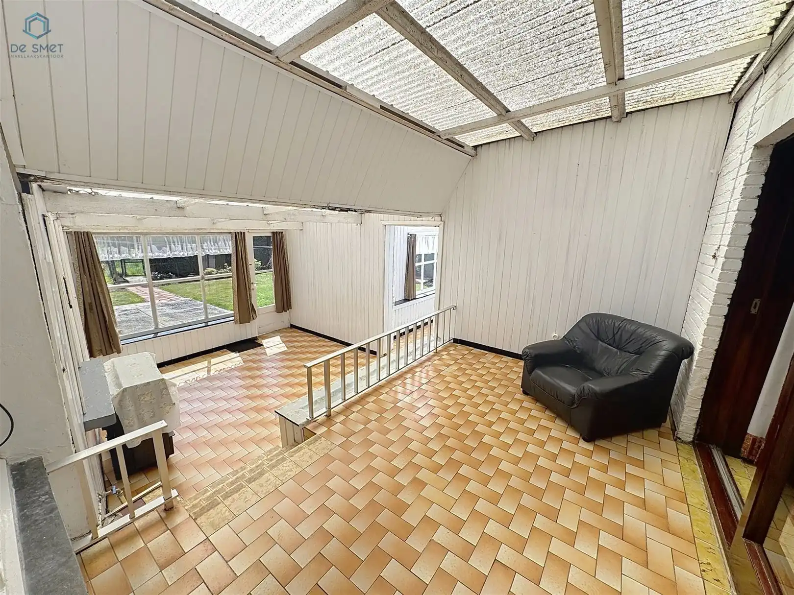 Te renoveren woning met 4 slpks, garage & prachtige tuin vlak aan station Lierde foto 14