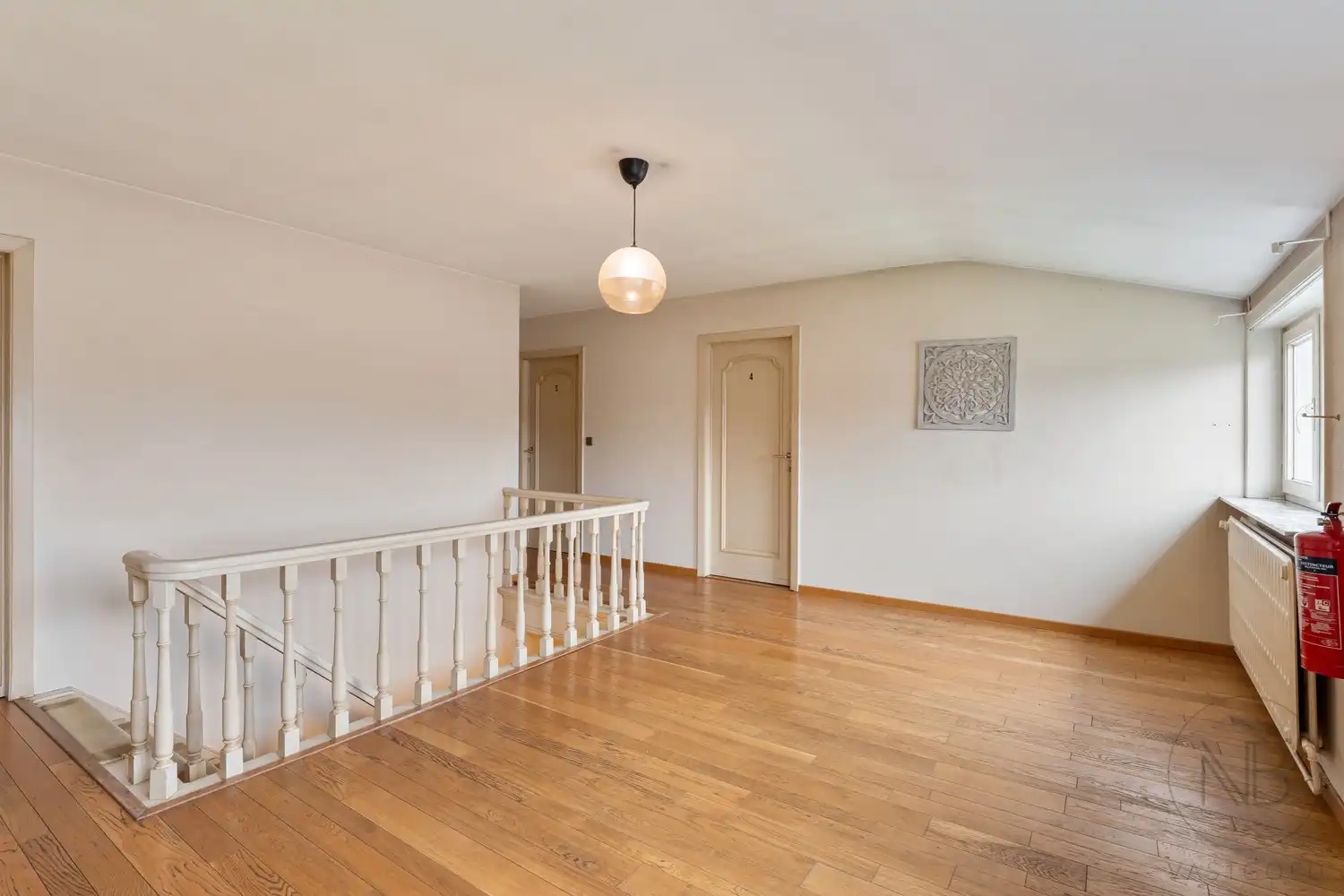 Klassieke villa met 5 slaapkamers ( momenteel met handelshuurovereenkomst) foto 23