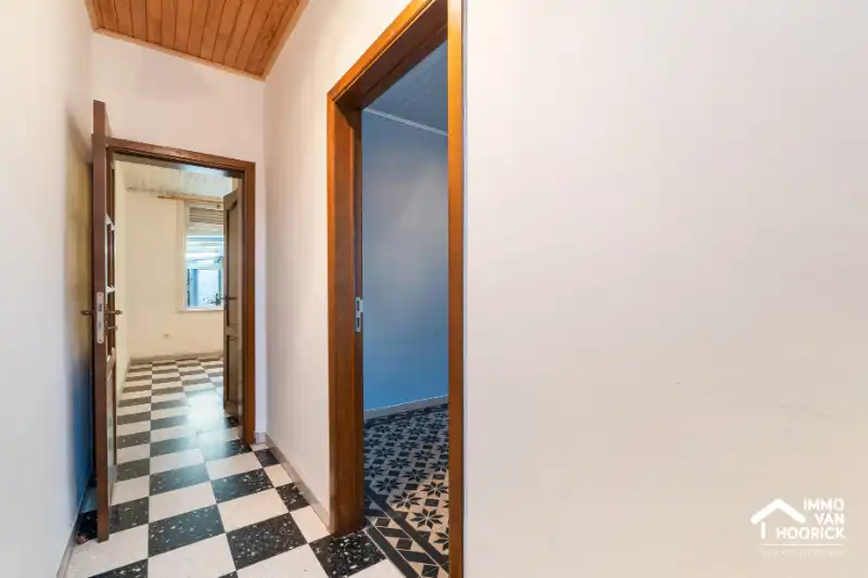 Ruime woning 3 slaapkamers nabij centrum! foto 2