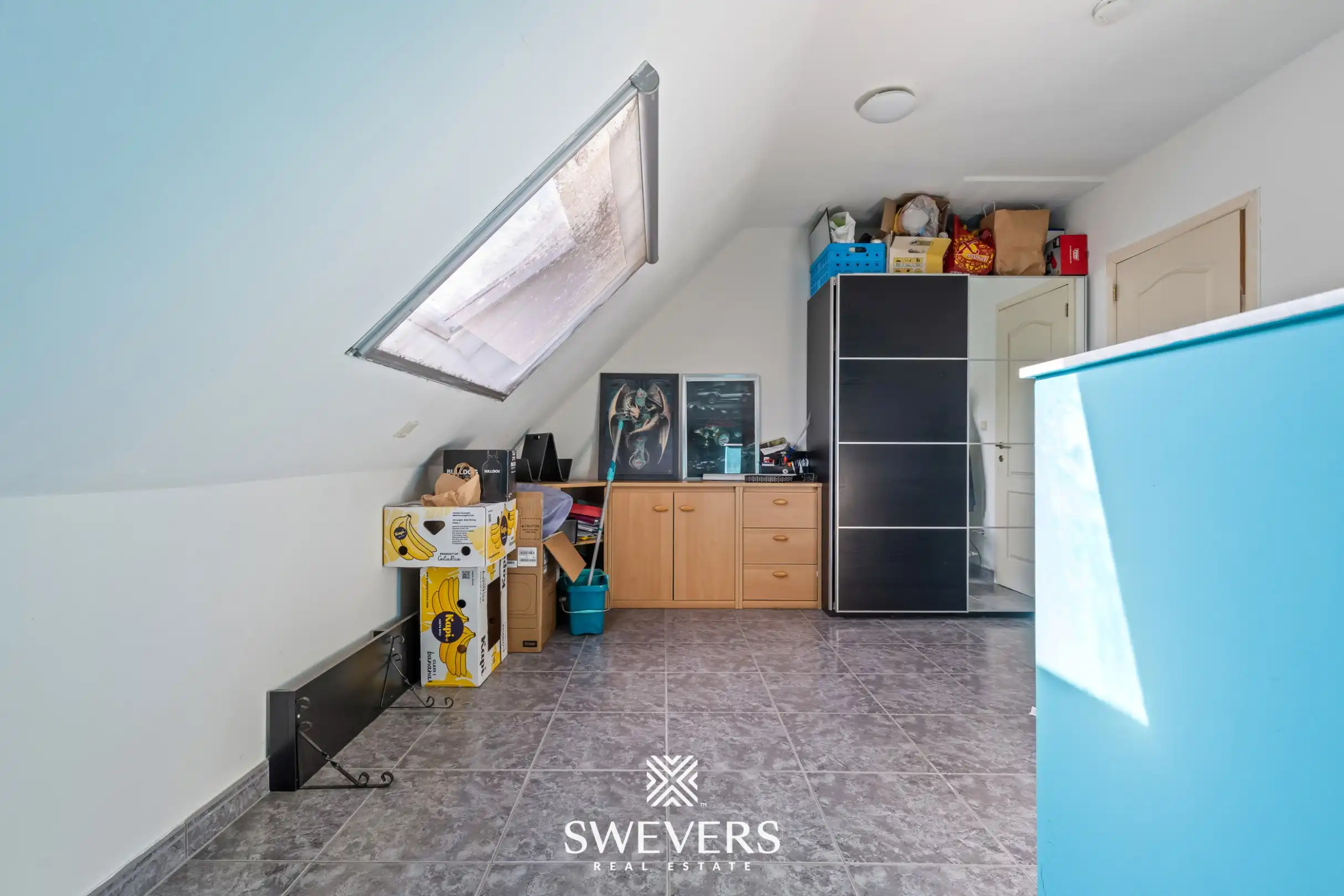 Lichtrijk duplexappartement met 1 slaapkamer, garage en kelderberging in Heilig-Hartwijk Hasselt foto 17
