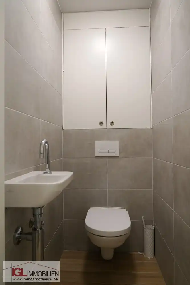 Modern appartement met 2 slaapkamers & zonnig terras foto 11