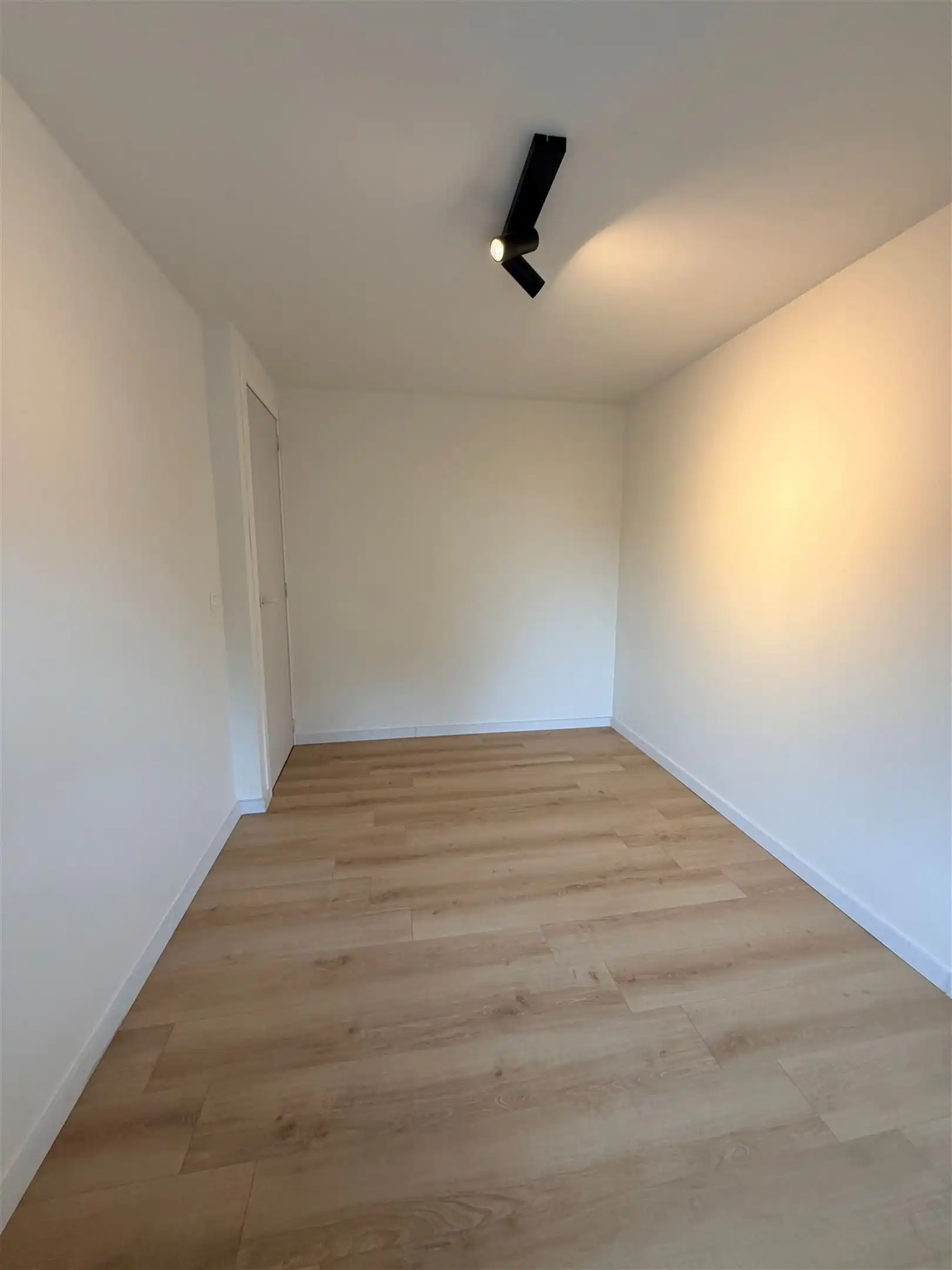 Moderne woning met 3 slaapkamers foto 16