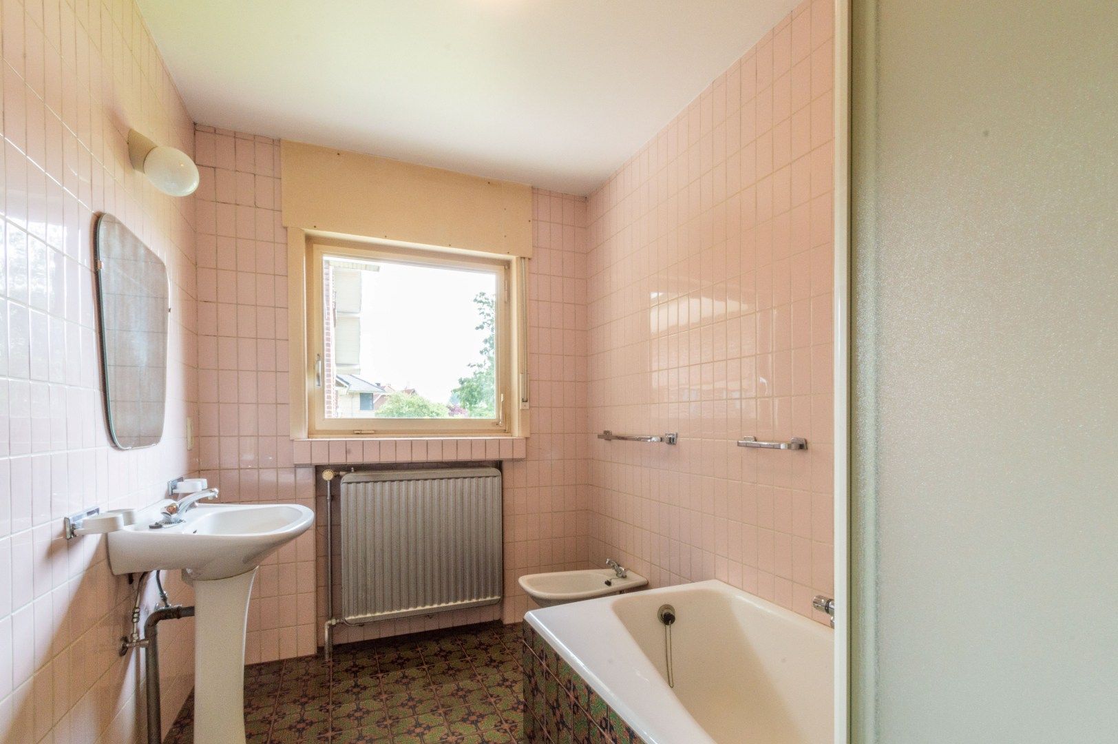 ZEER DEGELIJK GEBOUWDE VILLA OP 18A 91CA ! foto 14