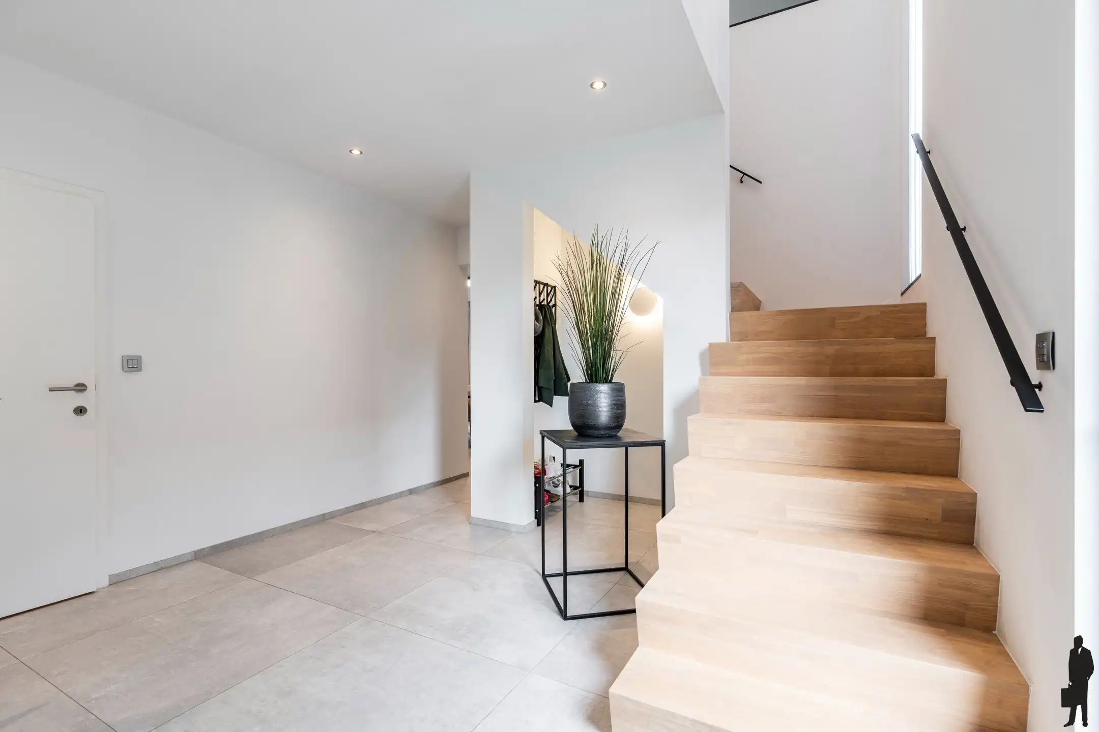 Ruime woning met multifunctionele studio foto 15