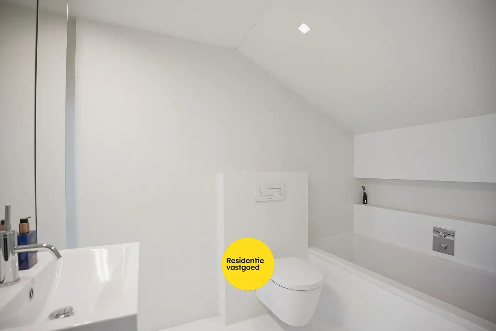 Stijlvolle open bebouwing op toplocatie in Sint-Michiels foto 22