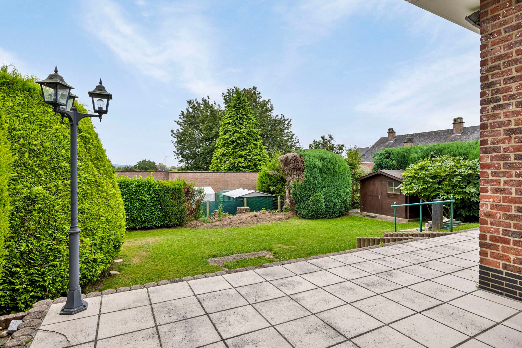 Rustig gelegen bungalow met 2 slaapkamers en tuin foto 8