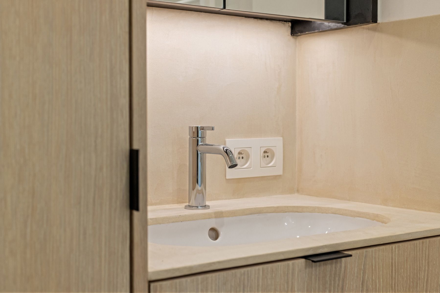 Hoogwaardig 2-slpk appartement op centrale ligging te Gent foto 12