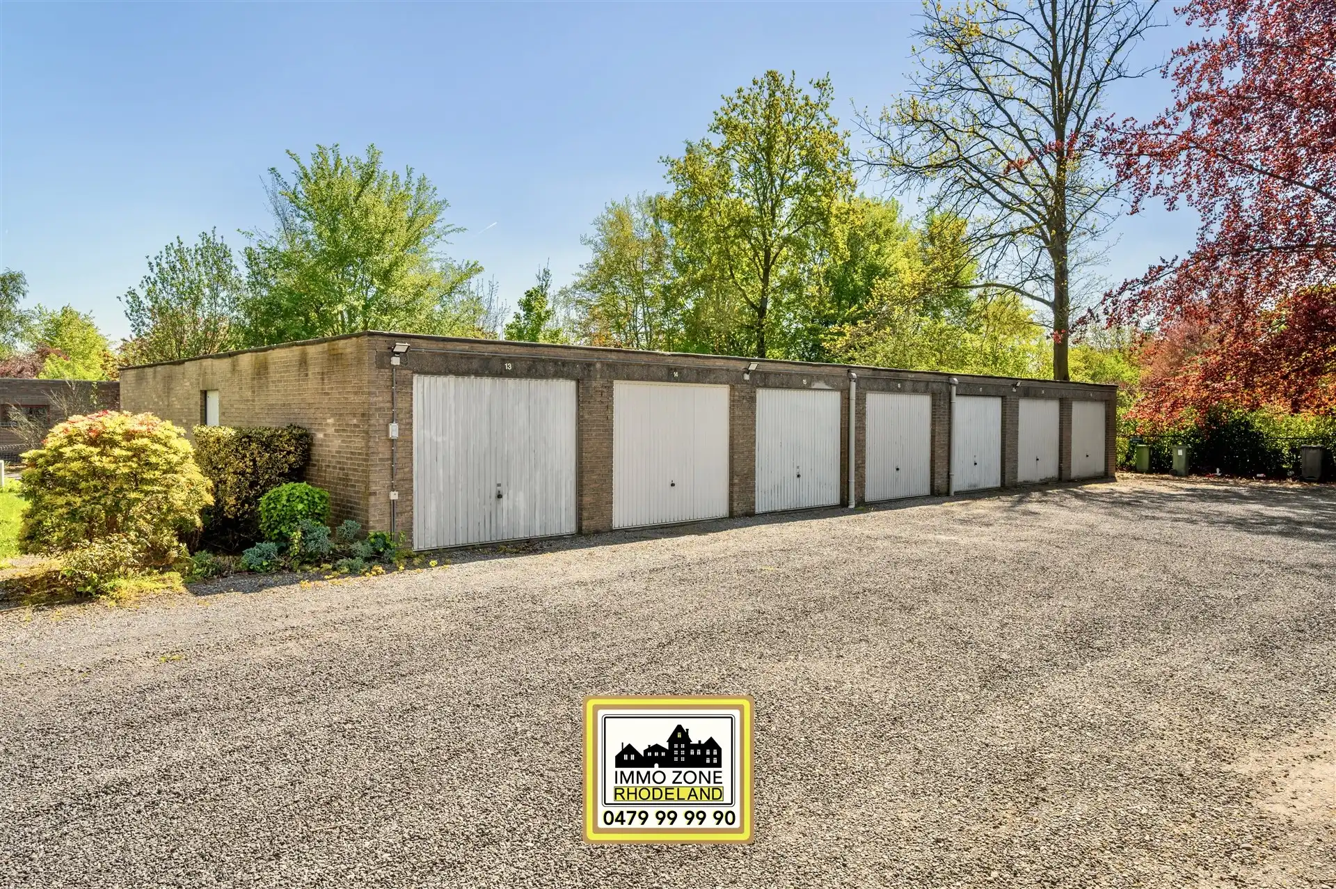 Subliem appartement met 2 slpks, terras en garage foto 23