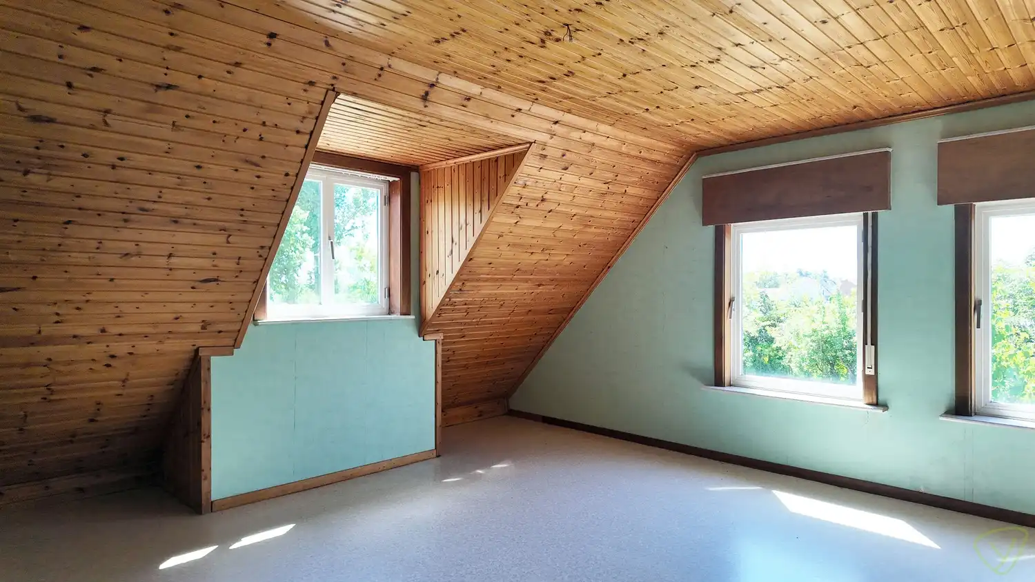 Te renoveren woning met weide op royaal perceel in Eeklo foto 10