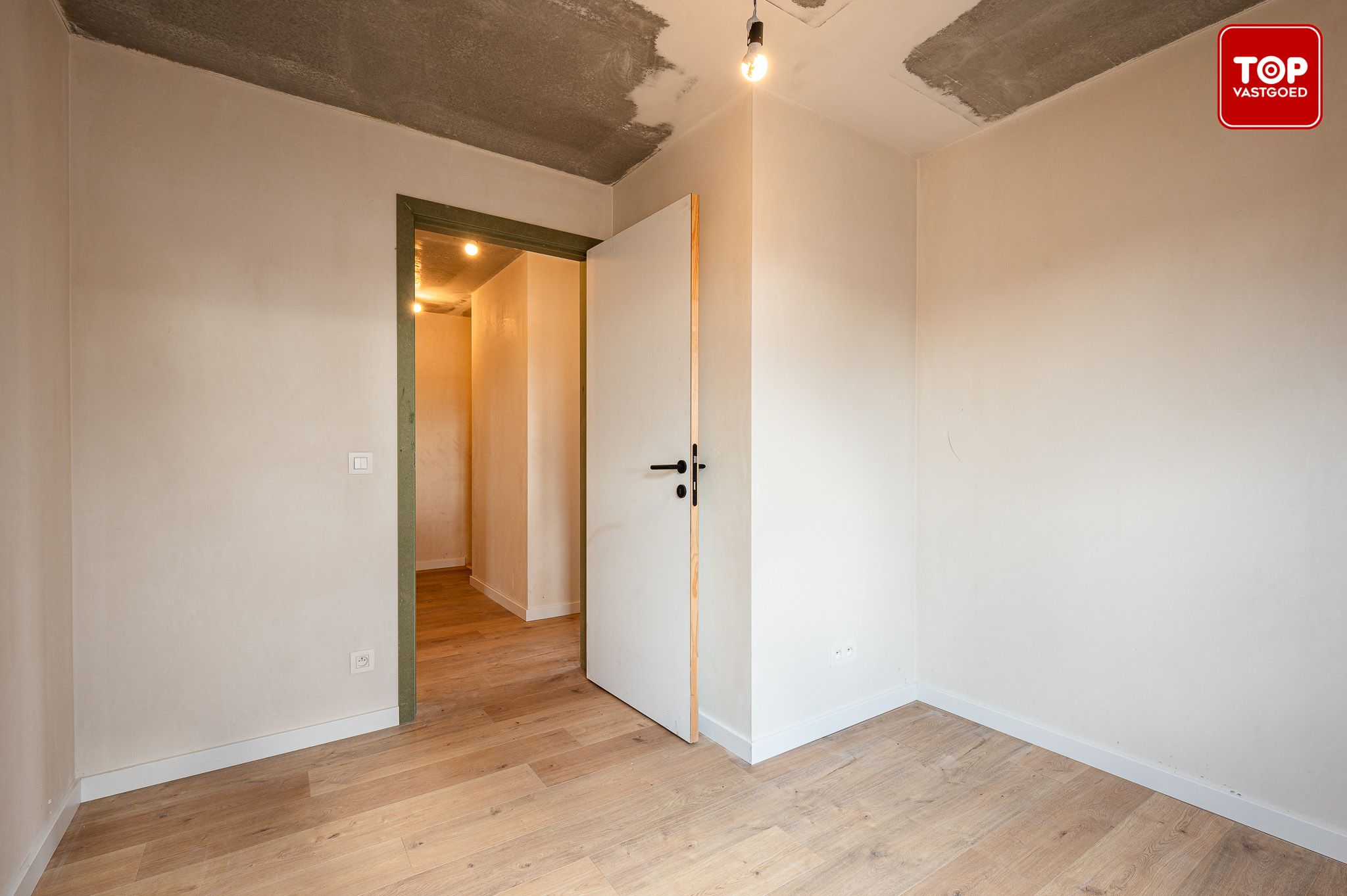 Energiezuinige Nieuwbouwwoning met 4 slaapkamers en leuke tuin.  foto 25