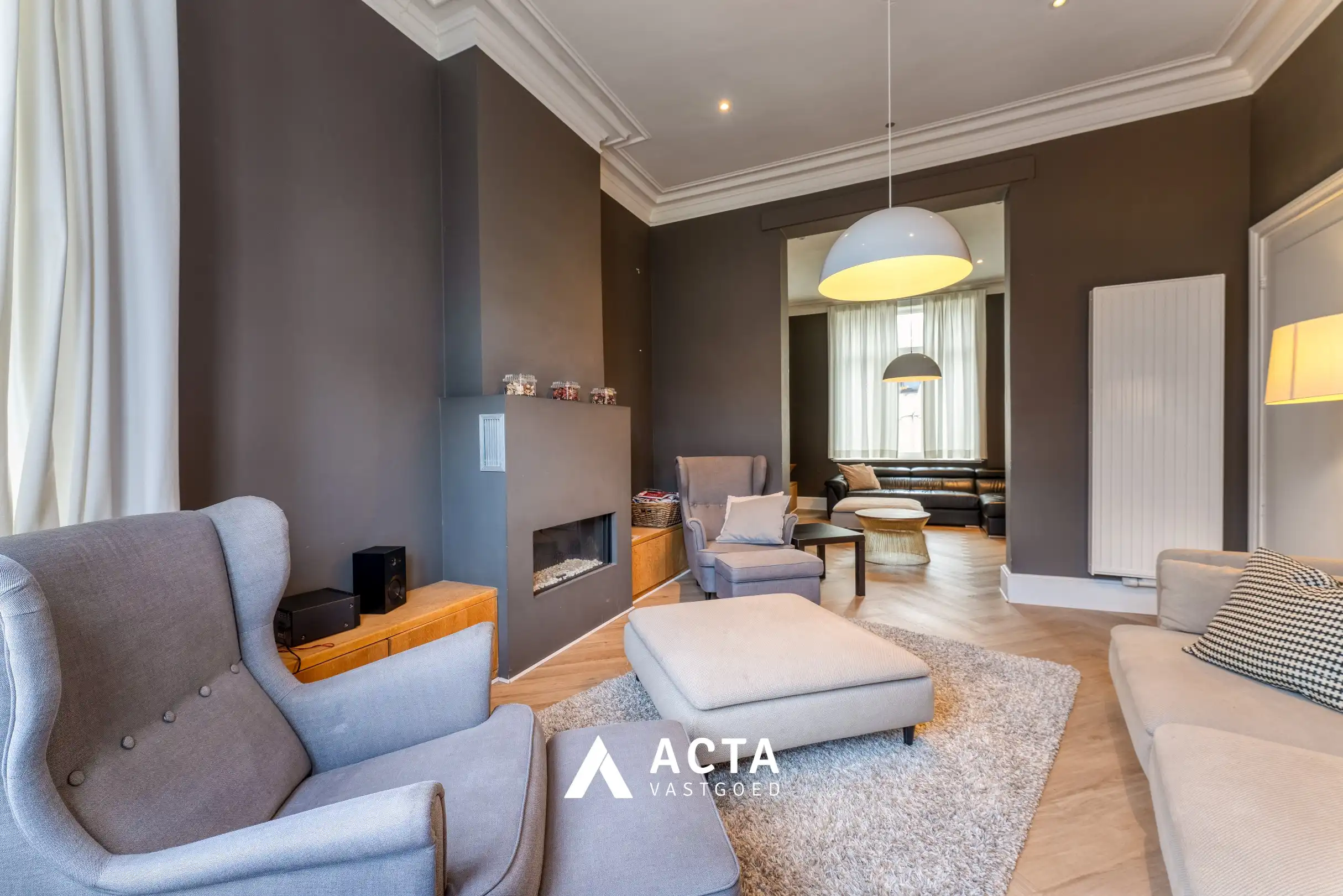 Gerenoveerd herenhuis in het centrum van Oostende foto 13