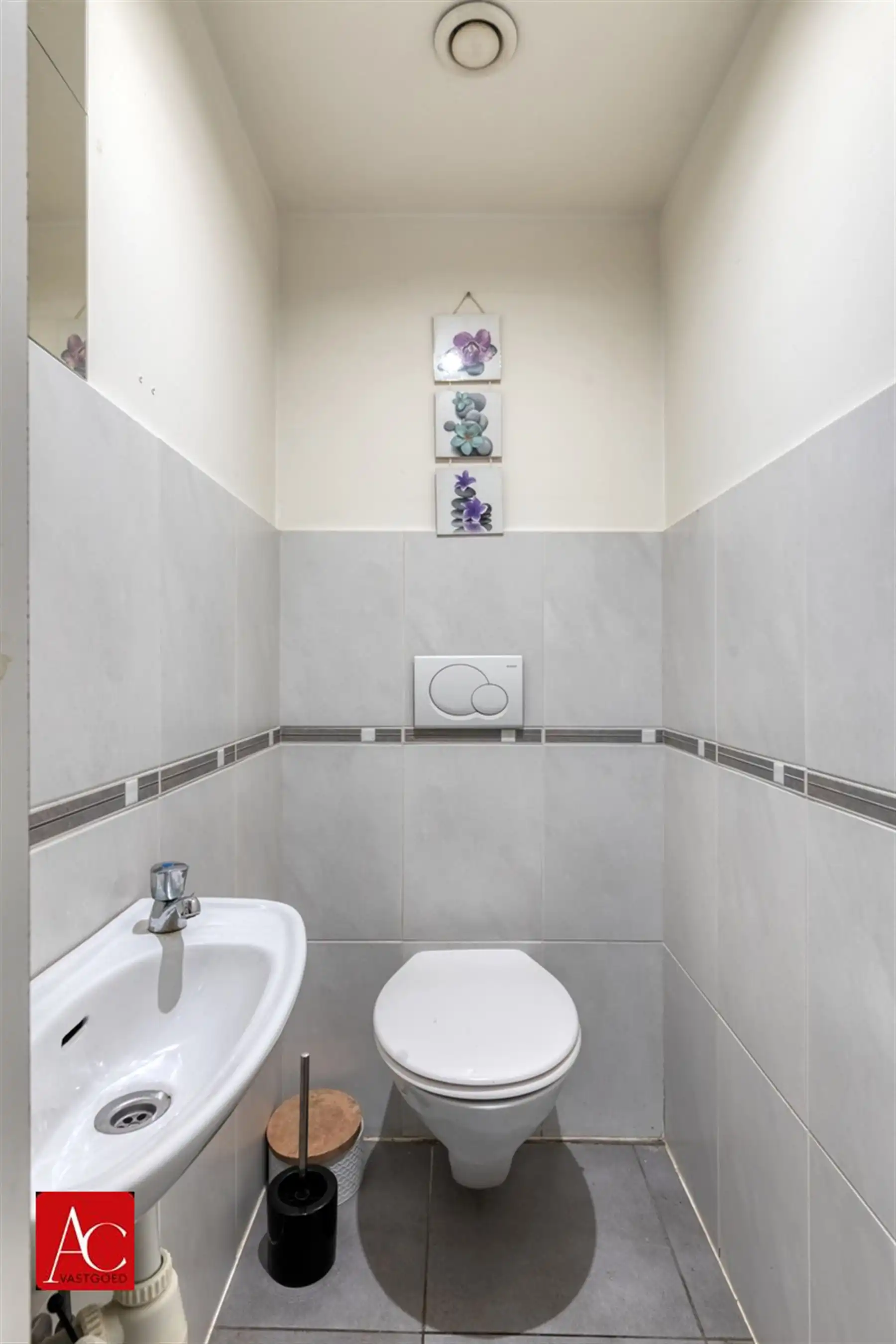 Appartementsgebouw bestaande uit 3 eenheden foto 16
