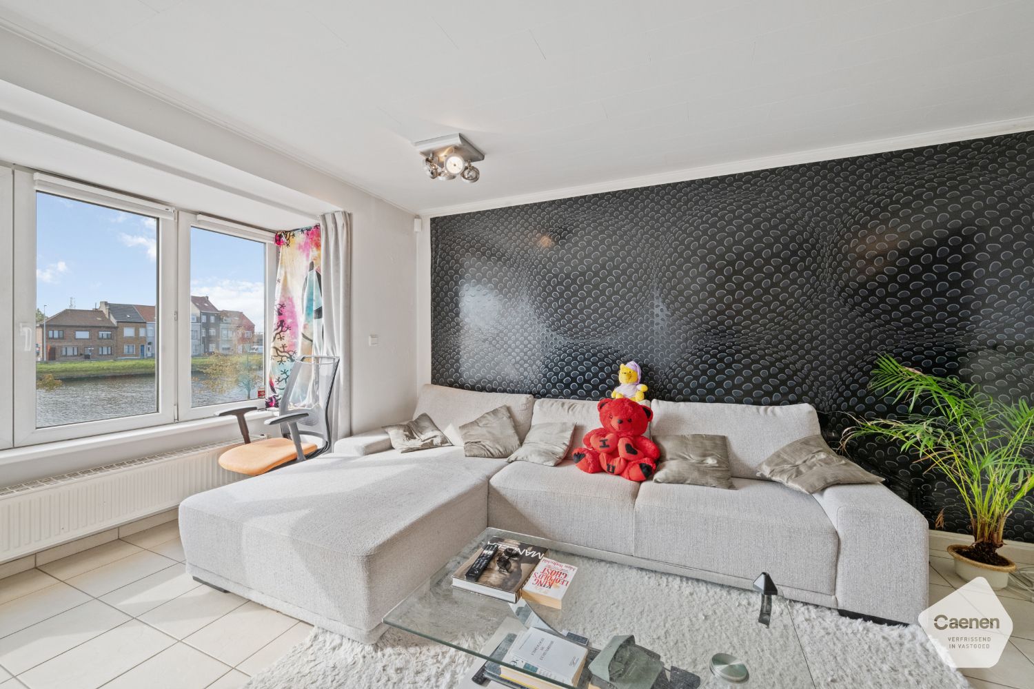 Bel-étage woning met zicht op de vaart foto 6