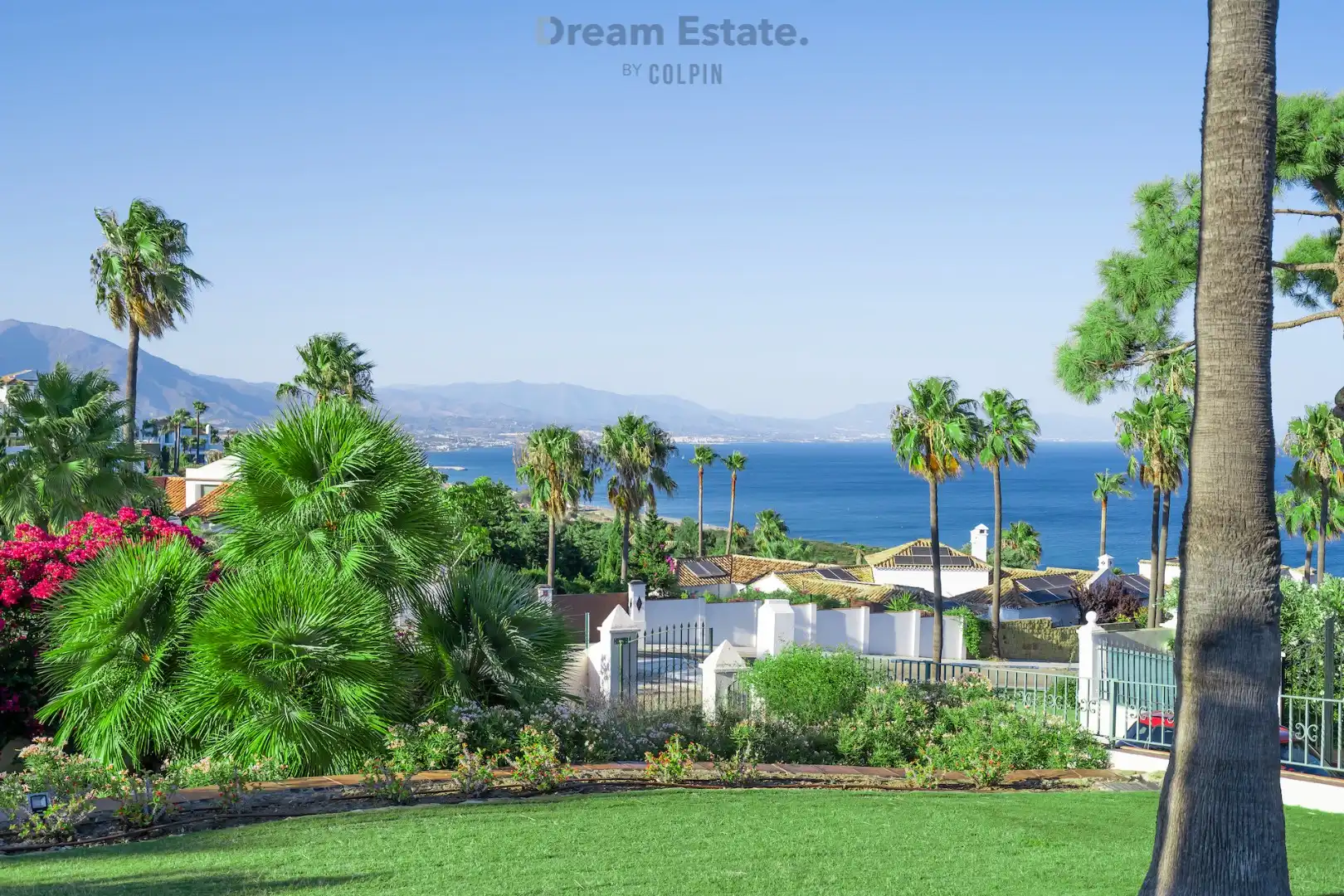 Fantastische villa met unieke verzichten en grote tuin foto 3