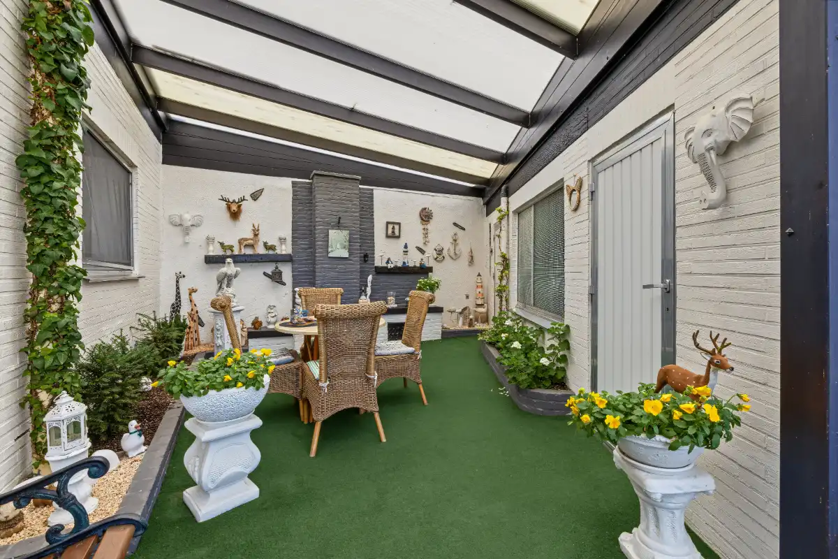 Bungalow met 3 slaapkamers en garage foto 16