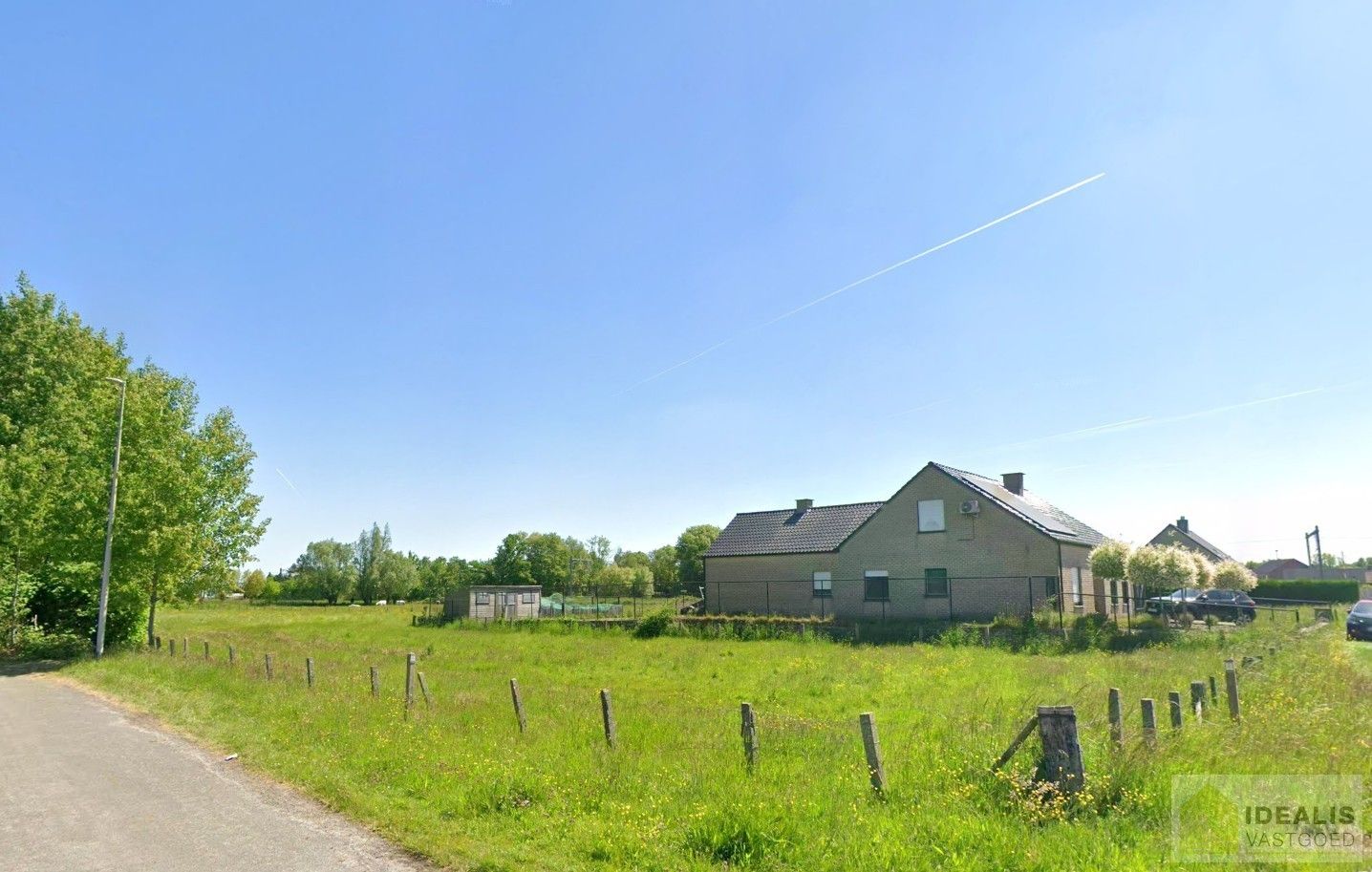 PRACHTIGE KAVEL MET GROEN VERGEZICHT (9A 35CA) OP HEERLIJK RUSTIGE LOCATIE. foto 3