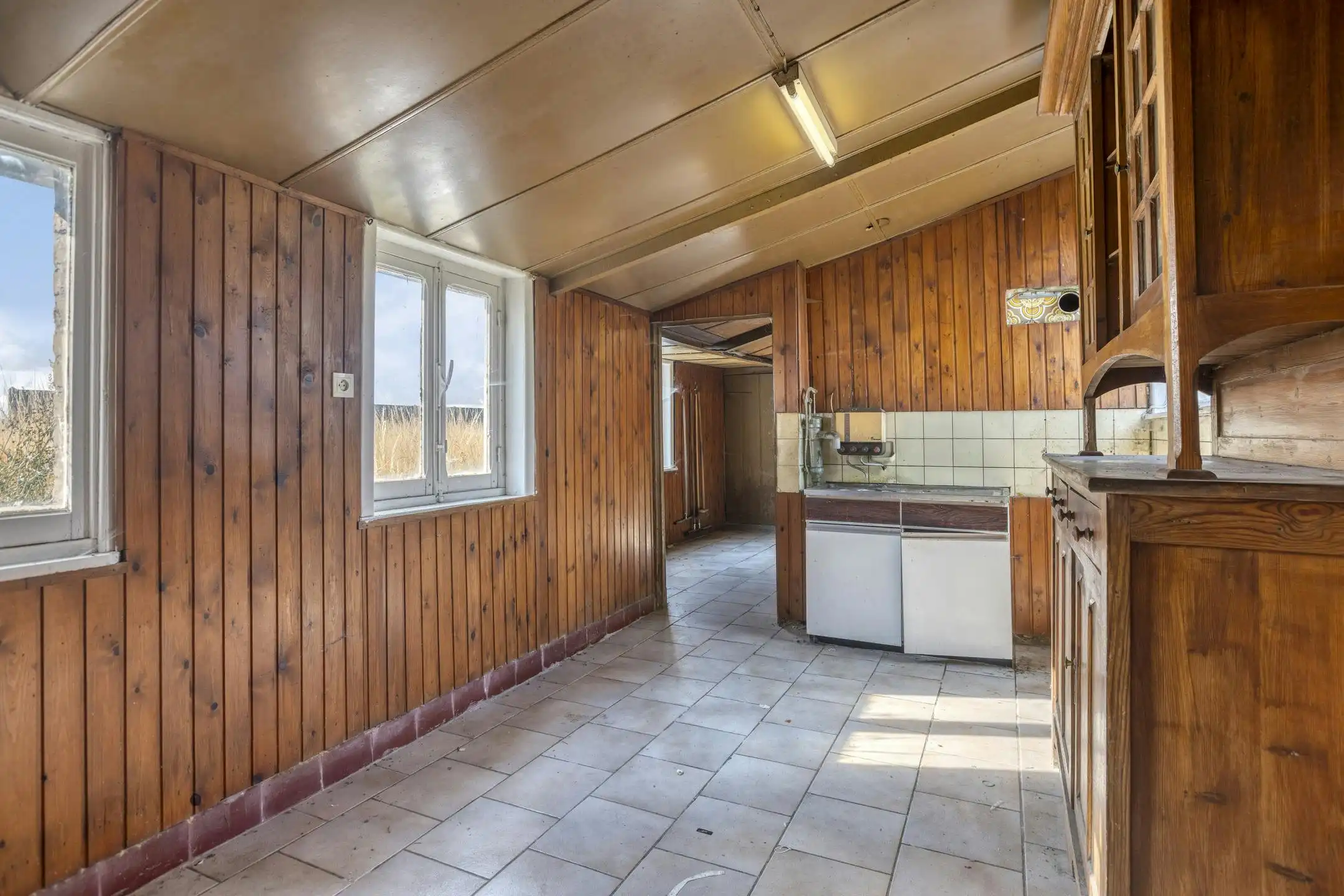 Te renoveren/af te breken woning te Leisele (Alveringem). foto 6