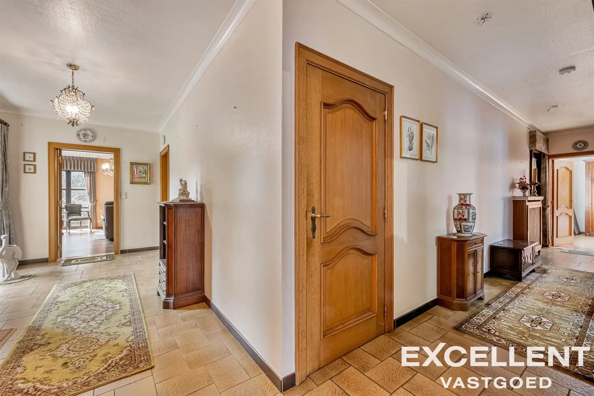 Ruime woning met enorm potentieel te koop in centrum Deinze foto 10