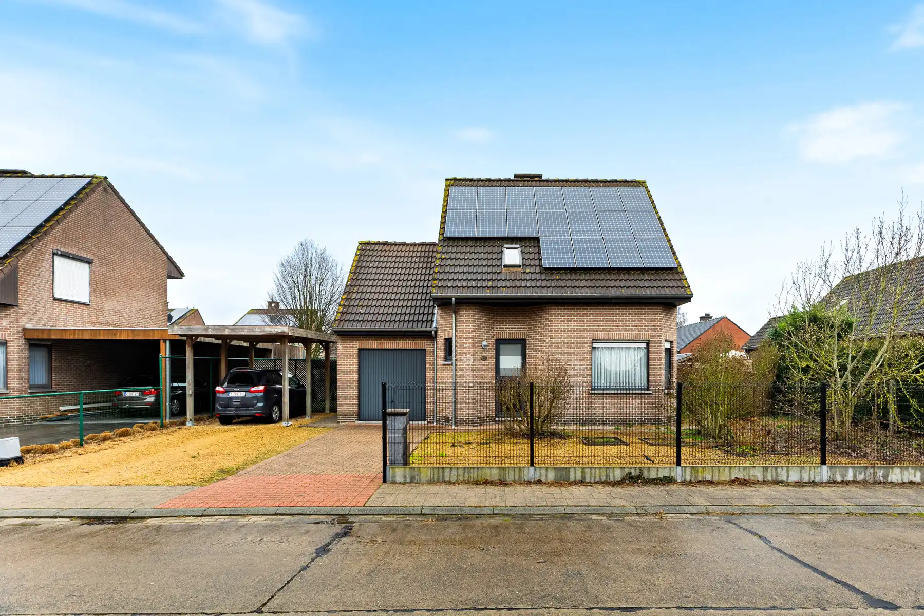 Open bebouwing in het groene Eksaarde (Lokeren) foto {{pictureIndex}}