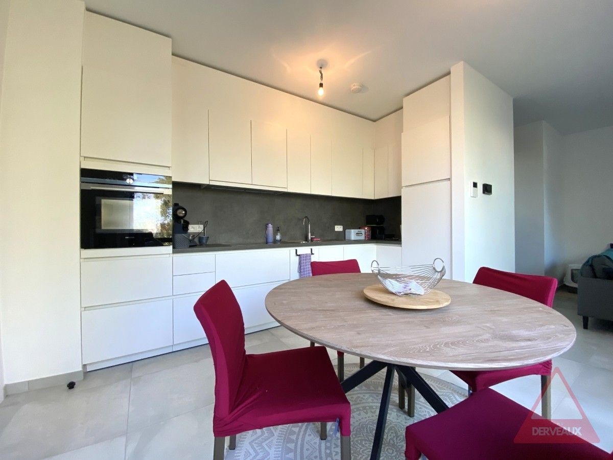 Moorslede – Instapklaar en lichtrijk dakappartement foto 4