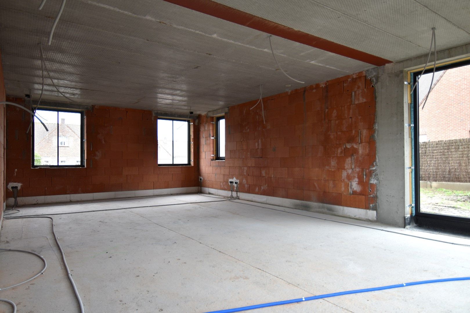 Nieuwbouwwoning met 3 slaapkamers vlakbij centrum Meulebeke foto 5