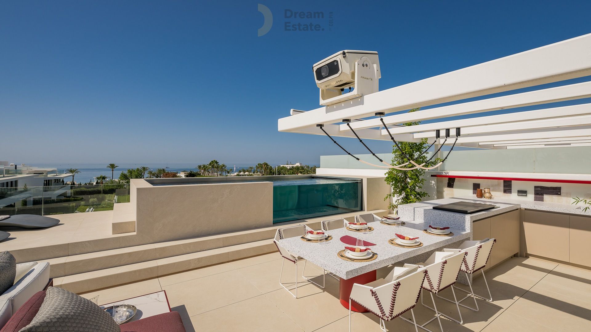 Top notch villa langs de Golden Mile met zicht op zee, Marbella. foto 16
