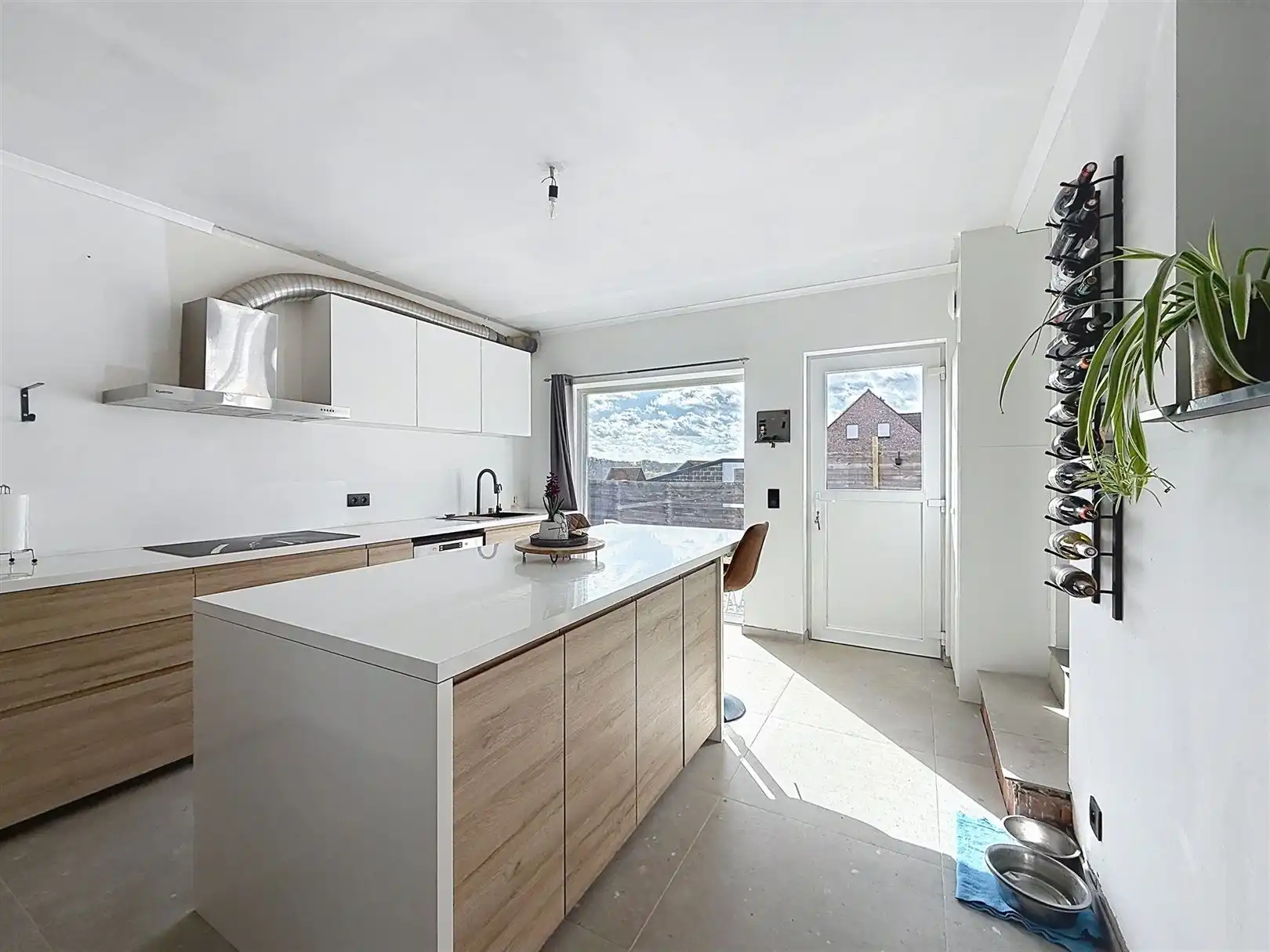 Gerenoveerde woning, 3 slpks, 2 bdks, opp 15a 80ca foto 17