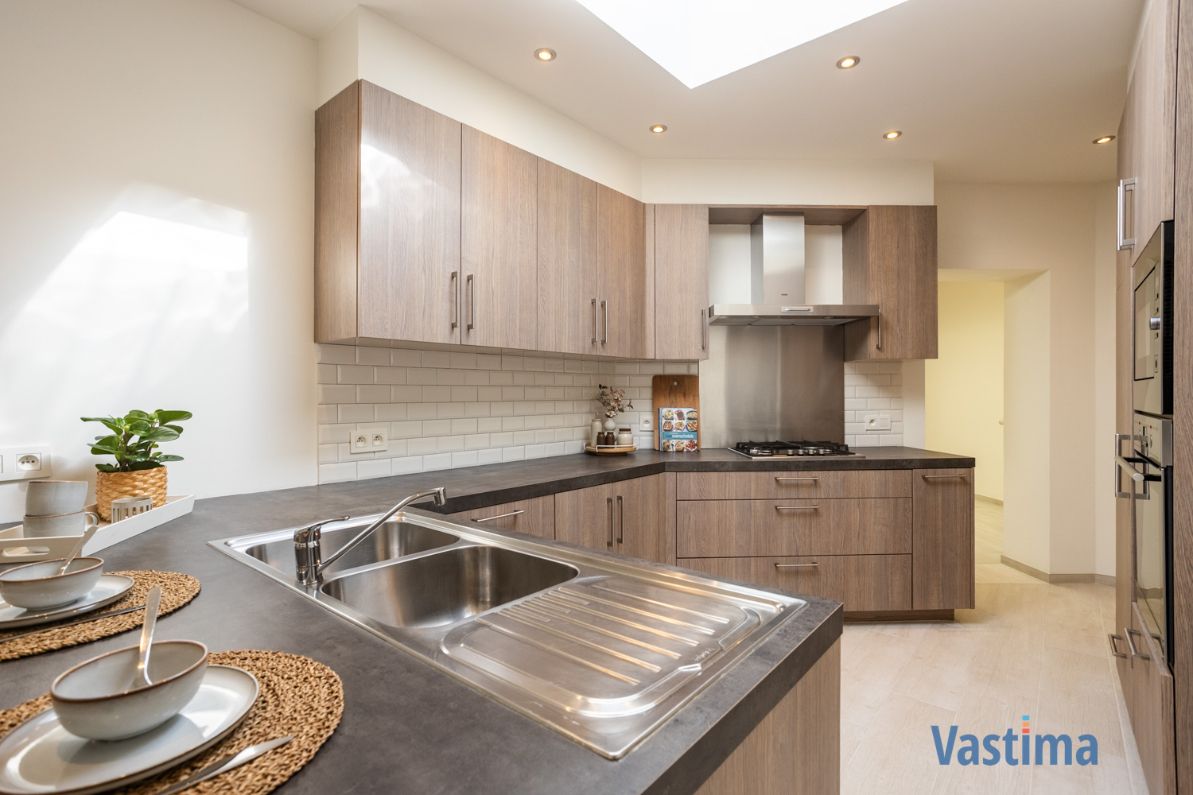 Instapklare gezins- of starterswoning met tuin, garage én topbereikbaarheid foto 9