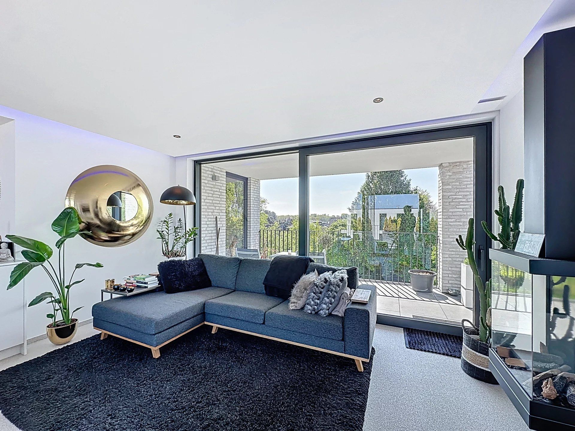Modern dakappartement met 2 terrassen, prachtig uitzicht en luxueuze afwerking. foto 12