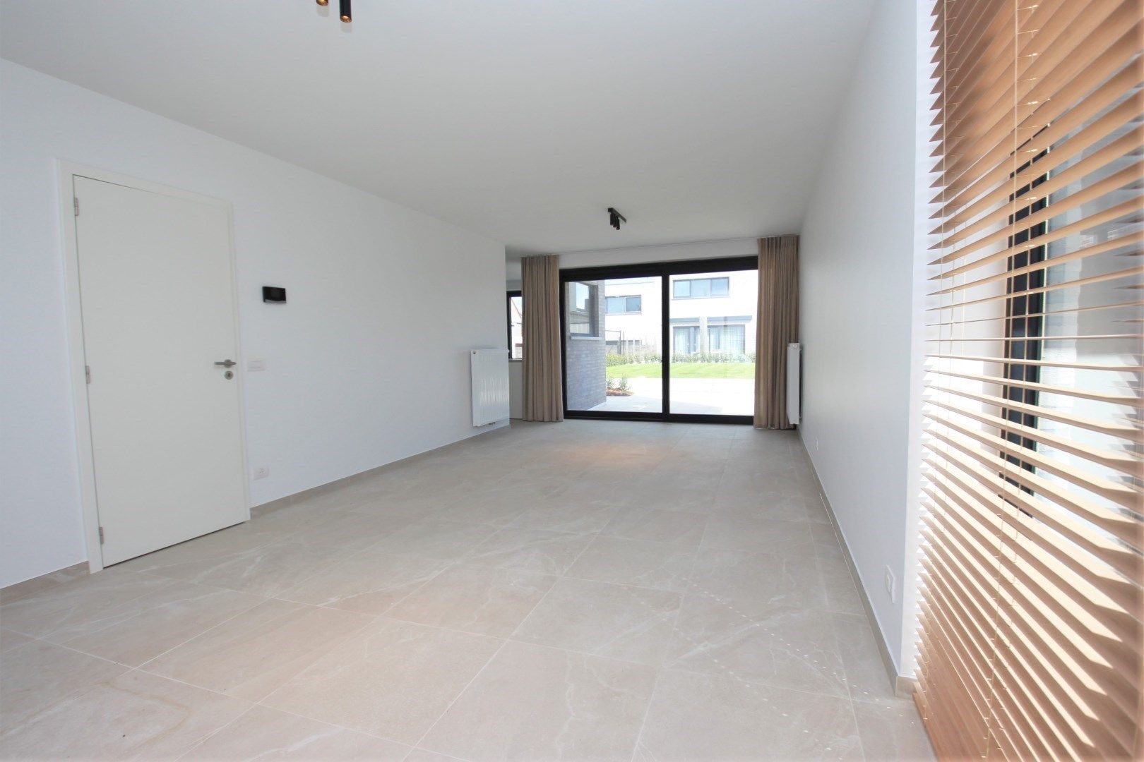 PIEKFIJN AFGEWERKTE NIEUWBOUWWONING TE ANZEGEM! foto 5