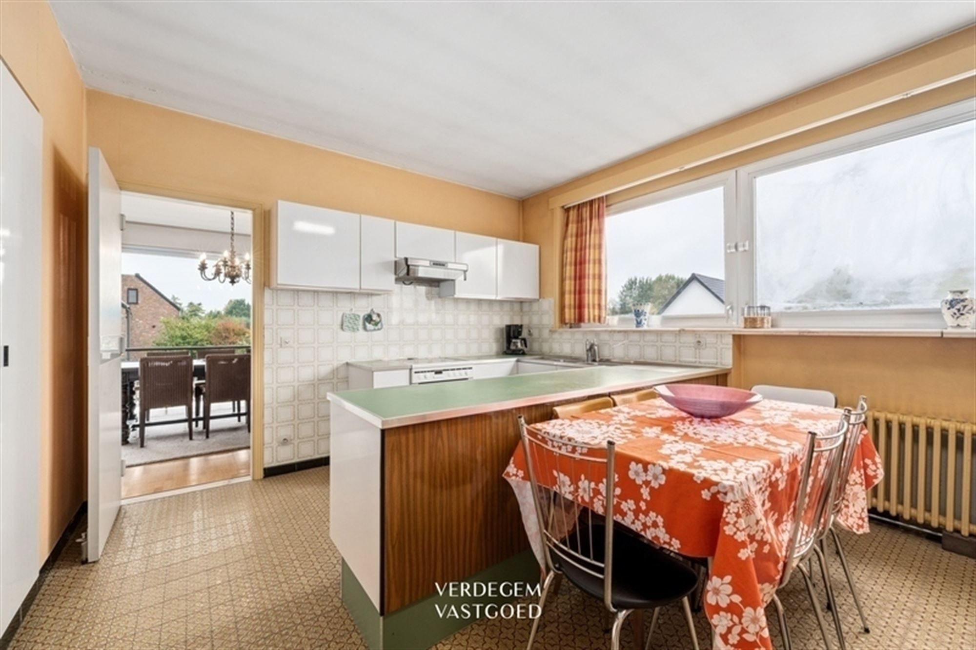 Unieke bel-étage woning met veel natuurlijke lichtinval nabij de Daknamse Meersen foto 10