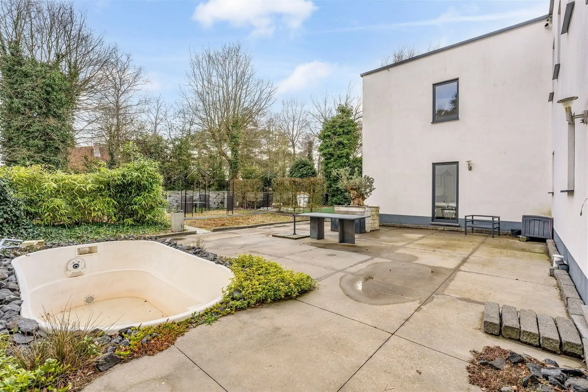 Unieke villa met uitzonderlijk potentieel op toplocatie! foto 25