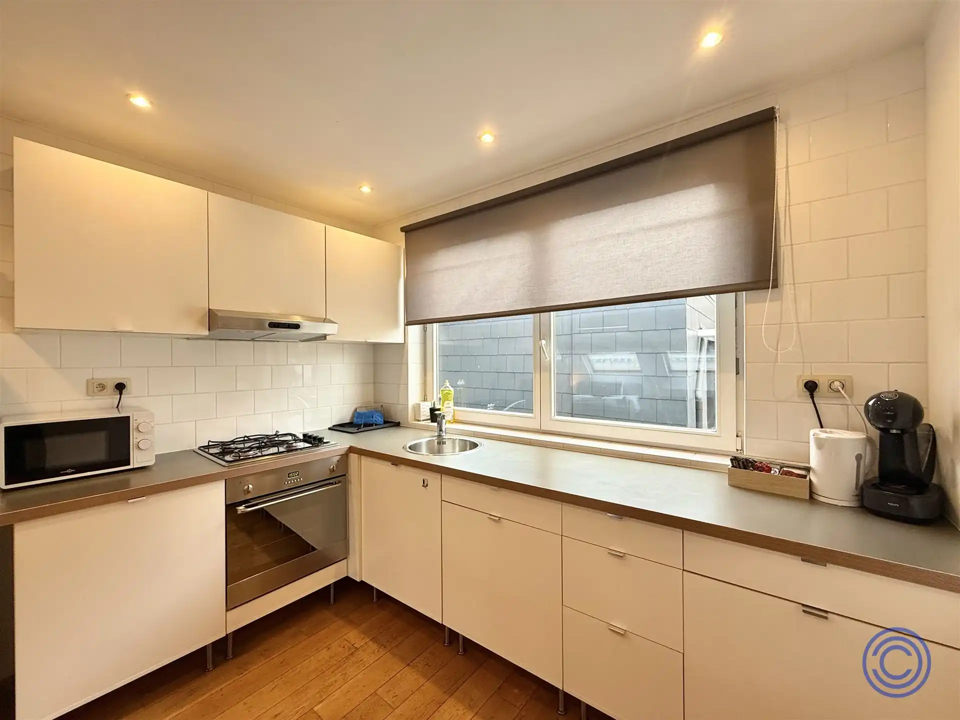 Gemeubeld duplex appartement op 't Zuid! foto 5